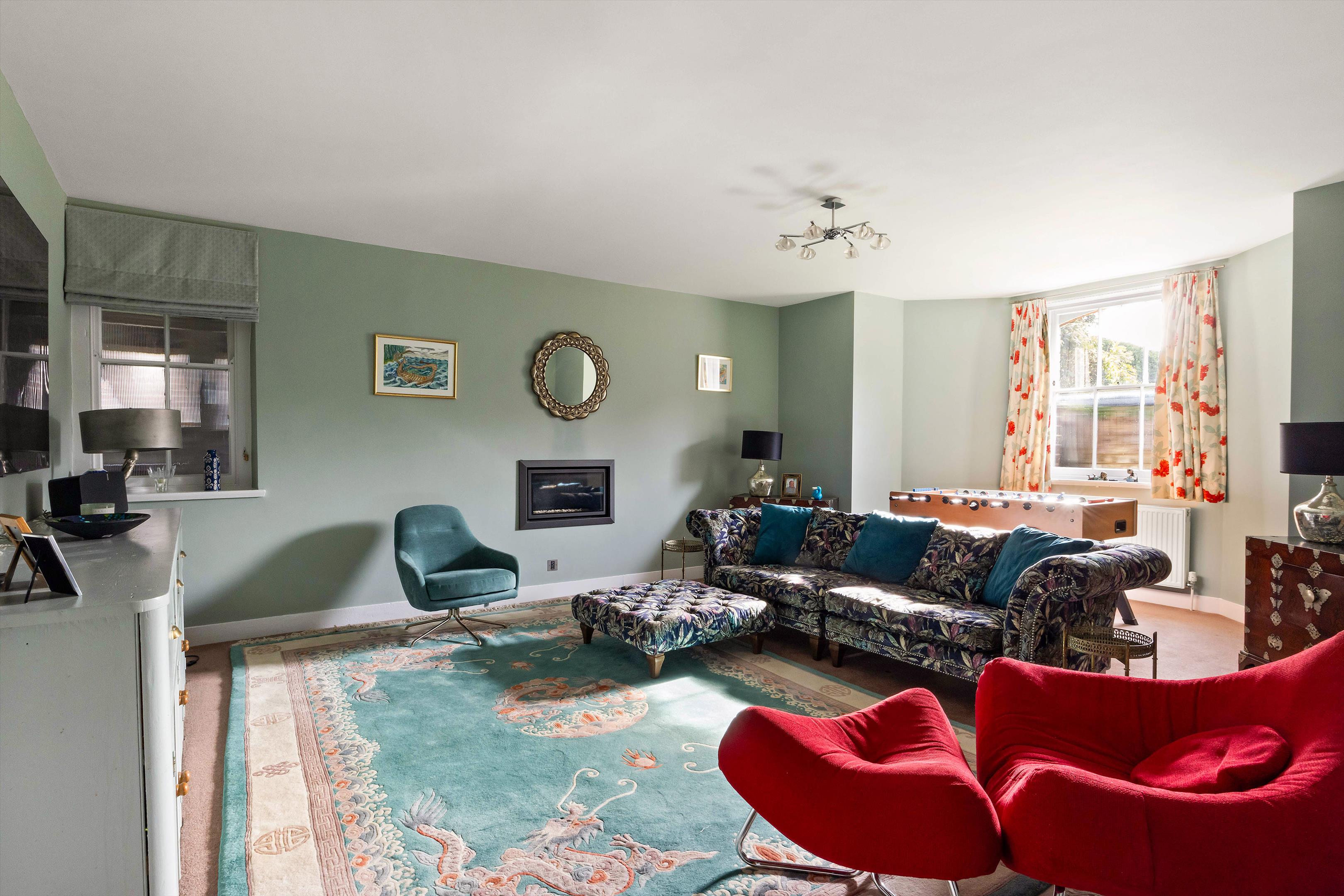 Moorend Park Road, Cheltenham, Gloucestershire GL53