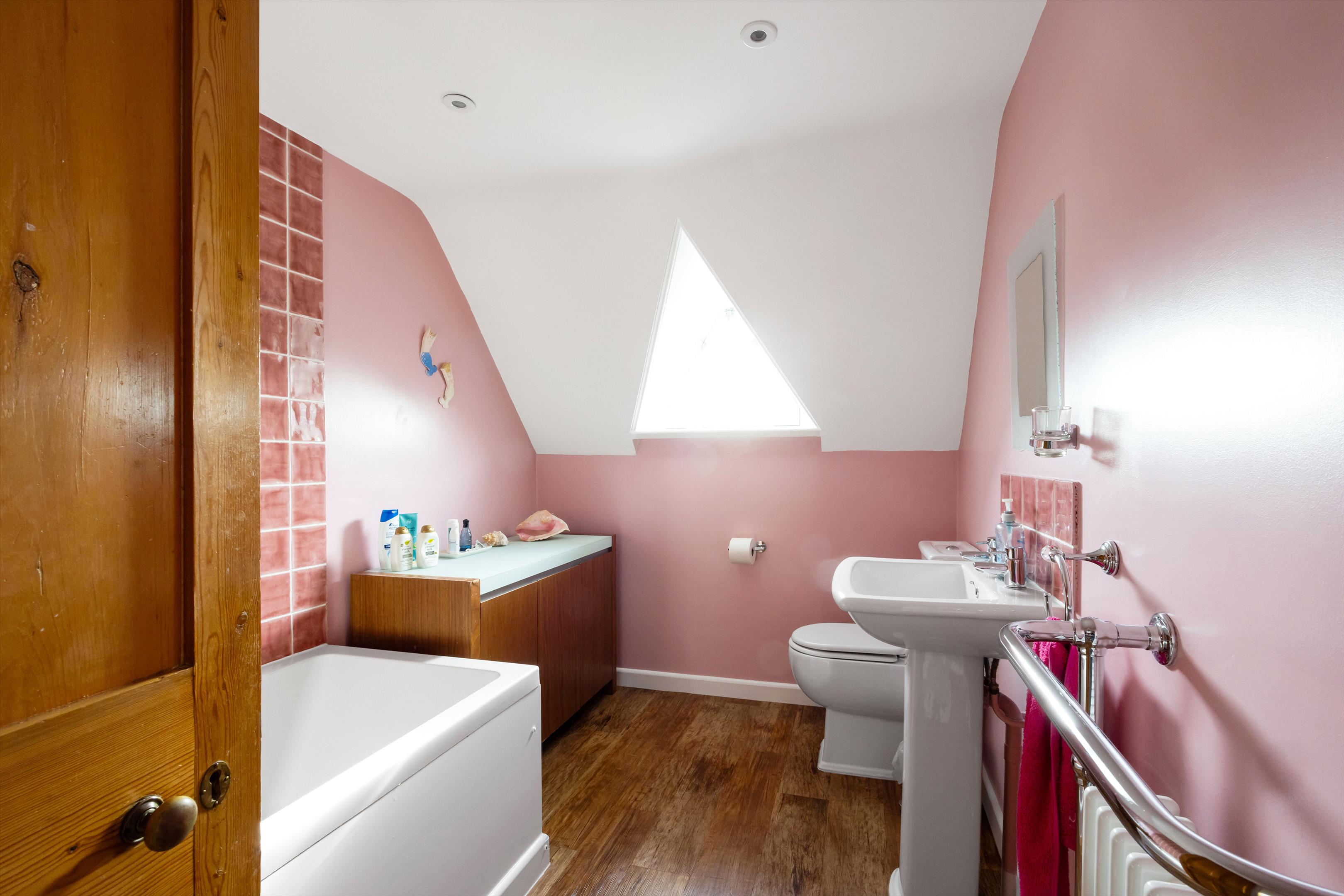 Moorend Park Road, Cheltenham, Gloucestershire GL53