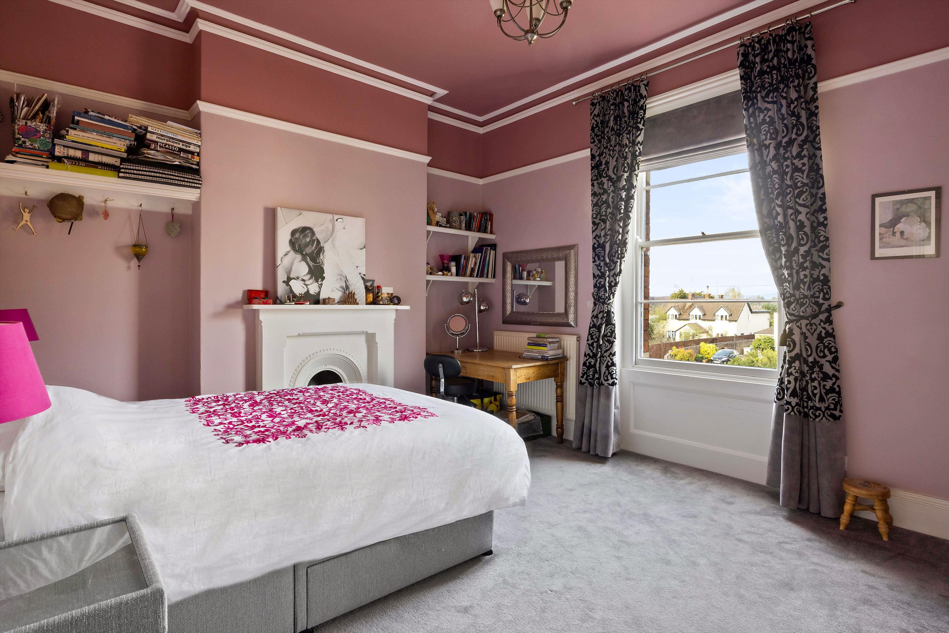 Moorend Park Road, Cheltenham, Gloucestershire GL53