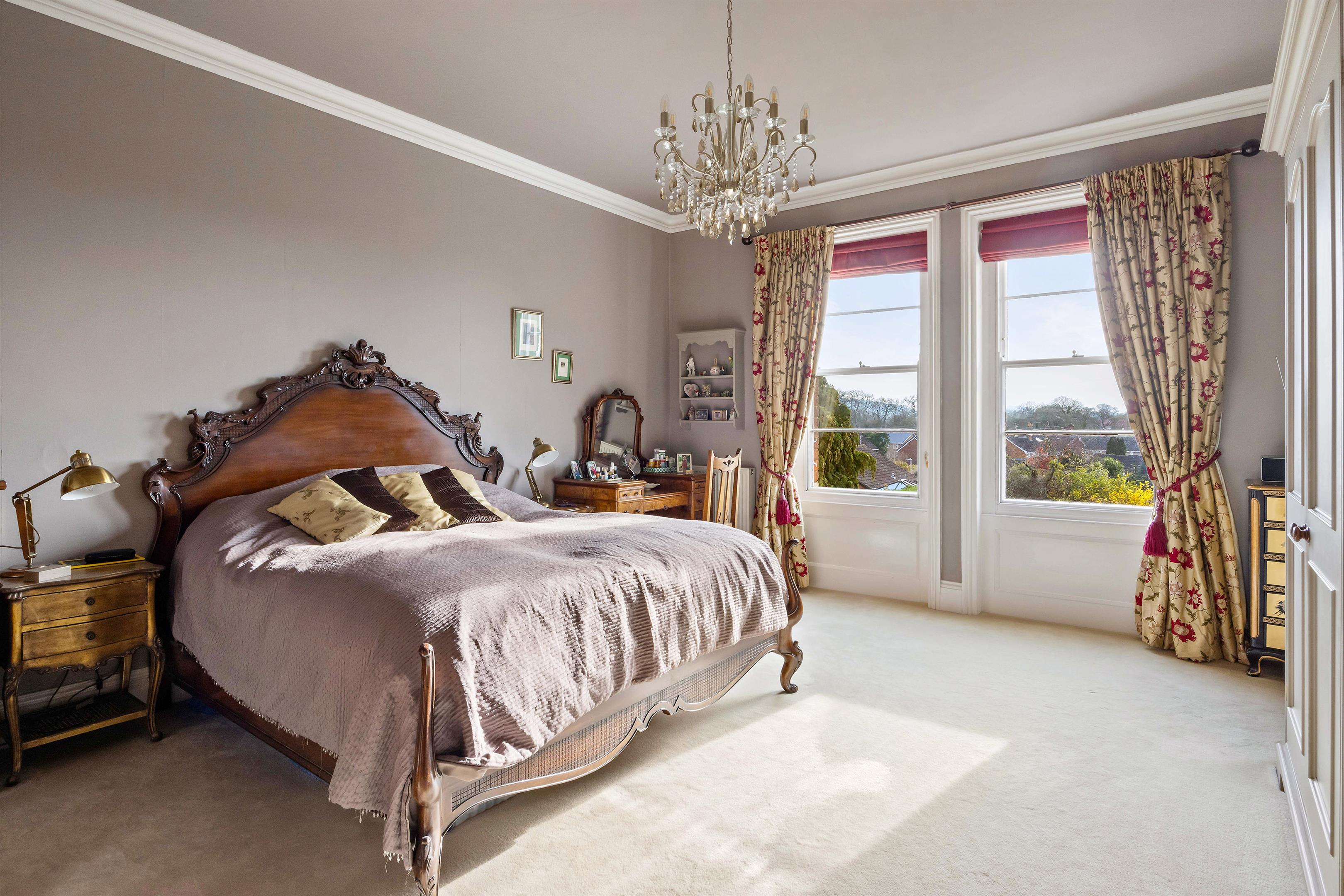 Moorend Park Road, Cheltenham, Gloucestershire GL53