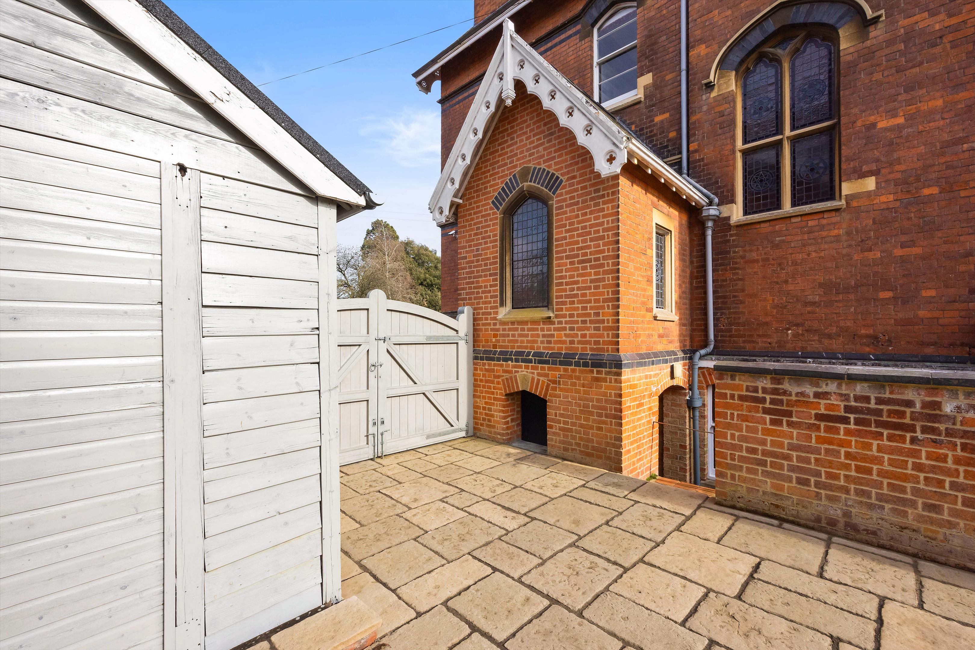 Moorend Park Road, Cheltenham, Gloucestershire GL53