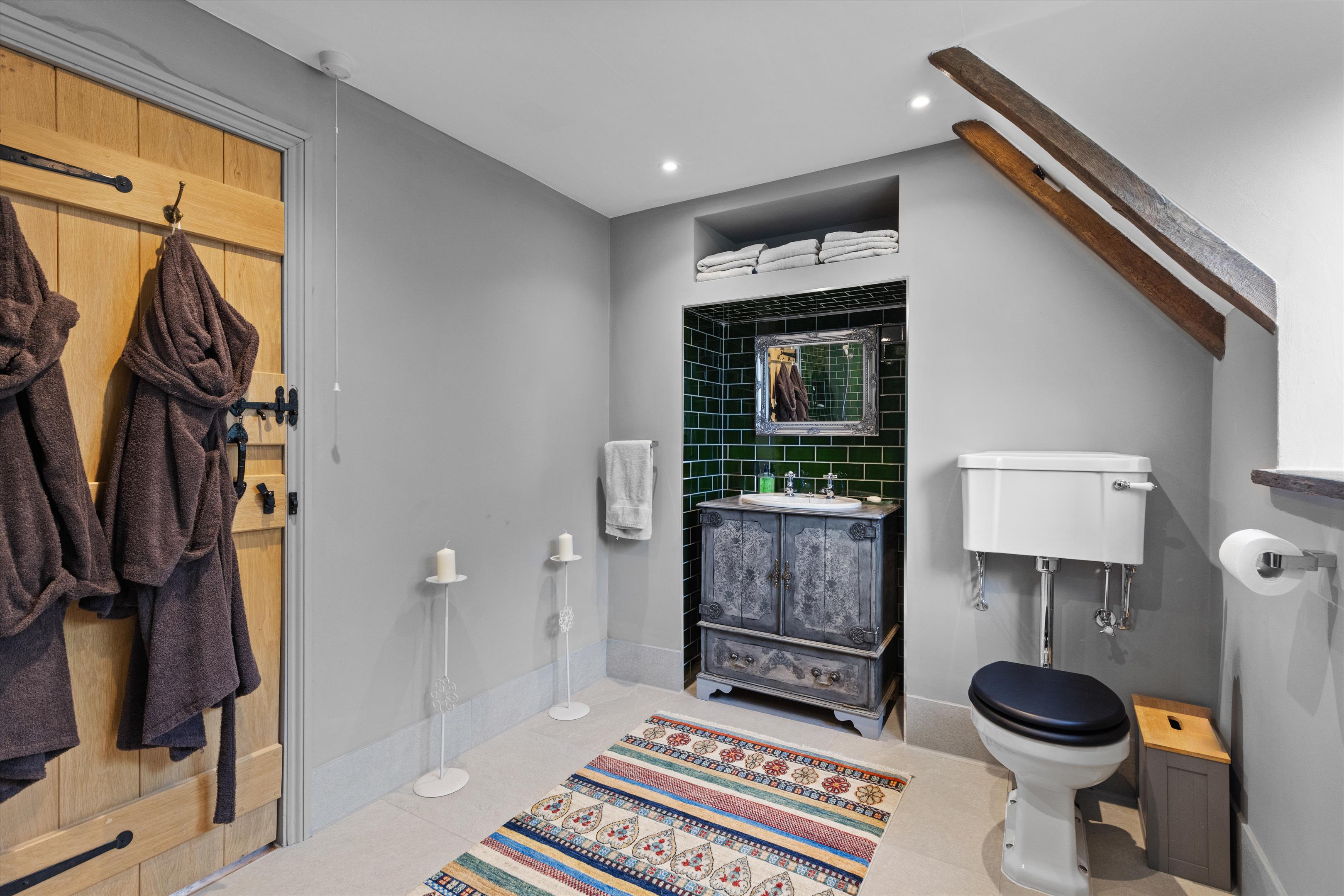 Far Stanley, Winchcombe, Cheltenham, Gloucestershire, GL54
