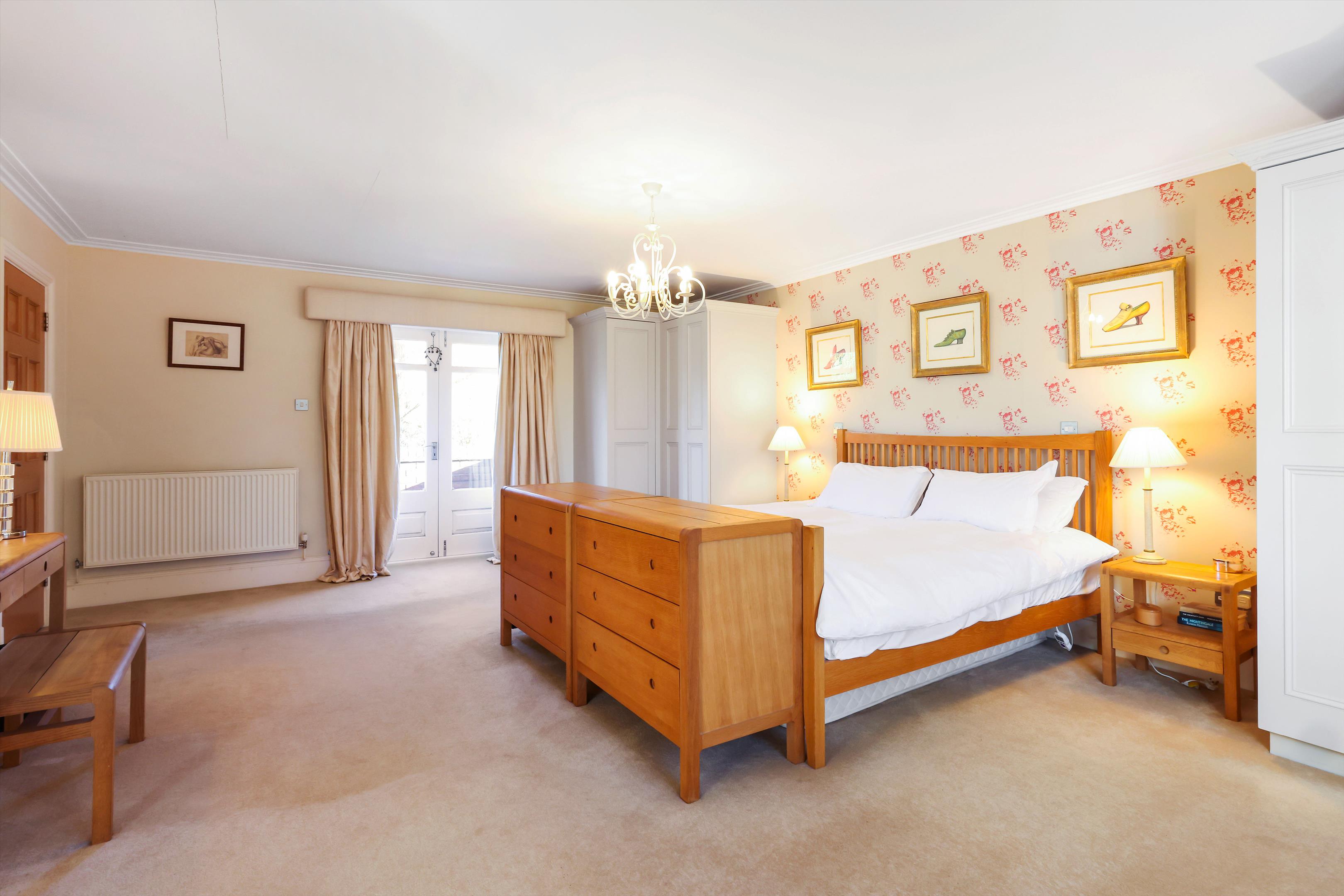 Ashley Road, Charlton Kings, Cheltenham, Gloucestershire GL52