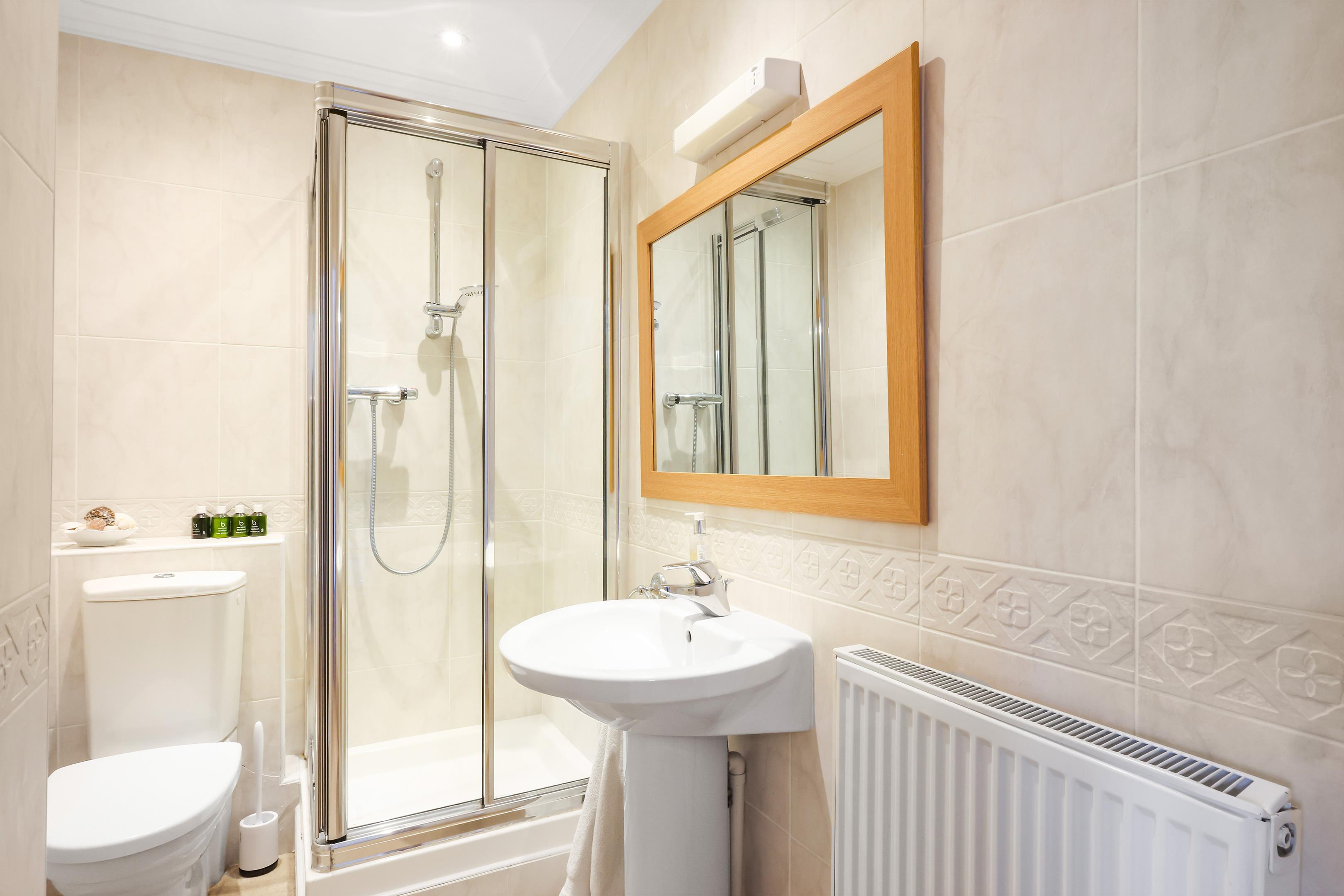 Ashley Road, Charlton Kings, Cheltenham, Gloucestershire GL52