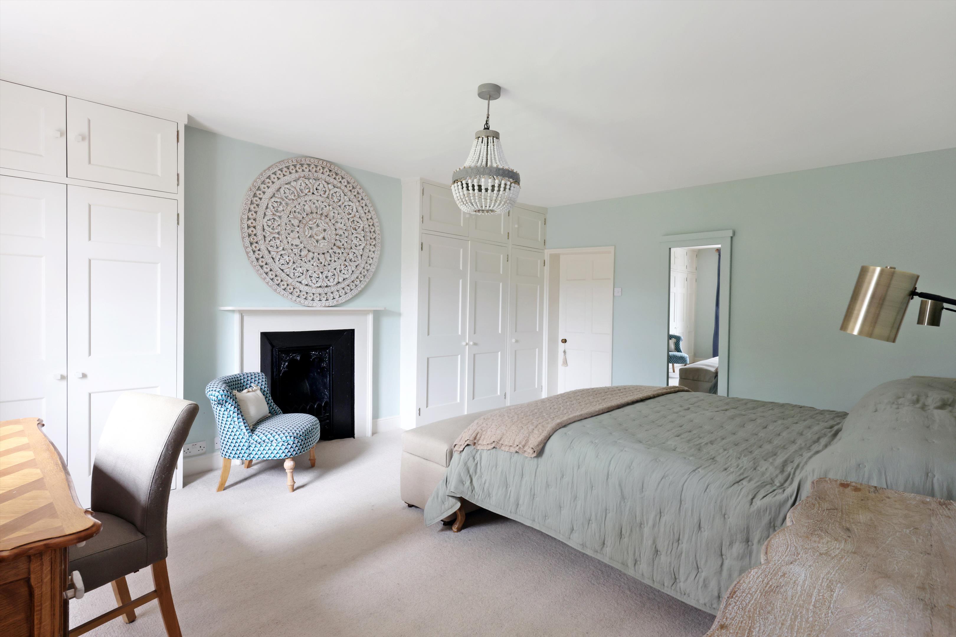 Cudnall Street, Charlton Kings, Cheltenham, Gloucestershire, GL53