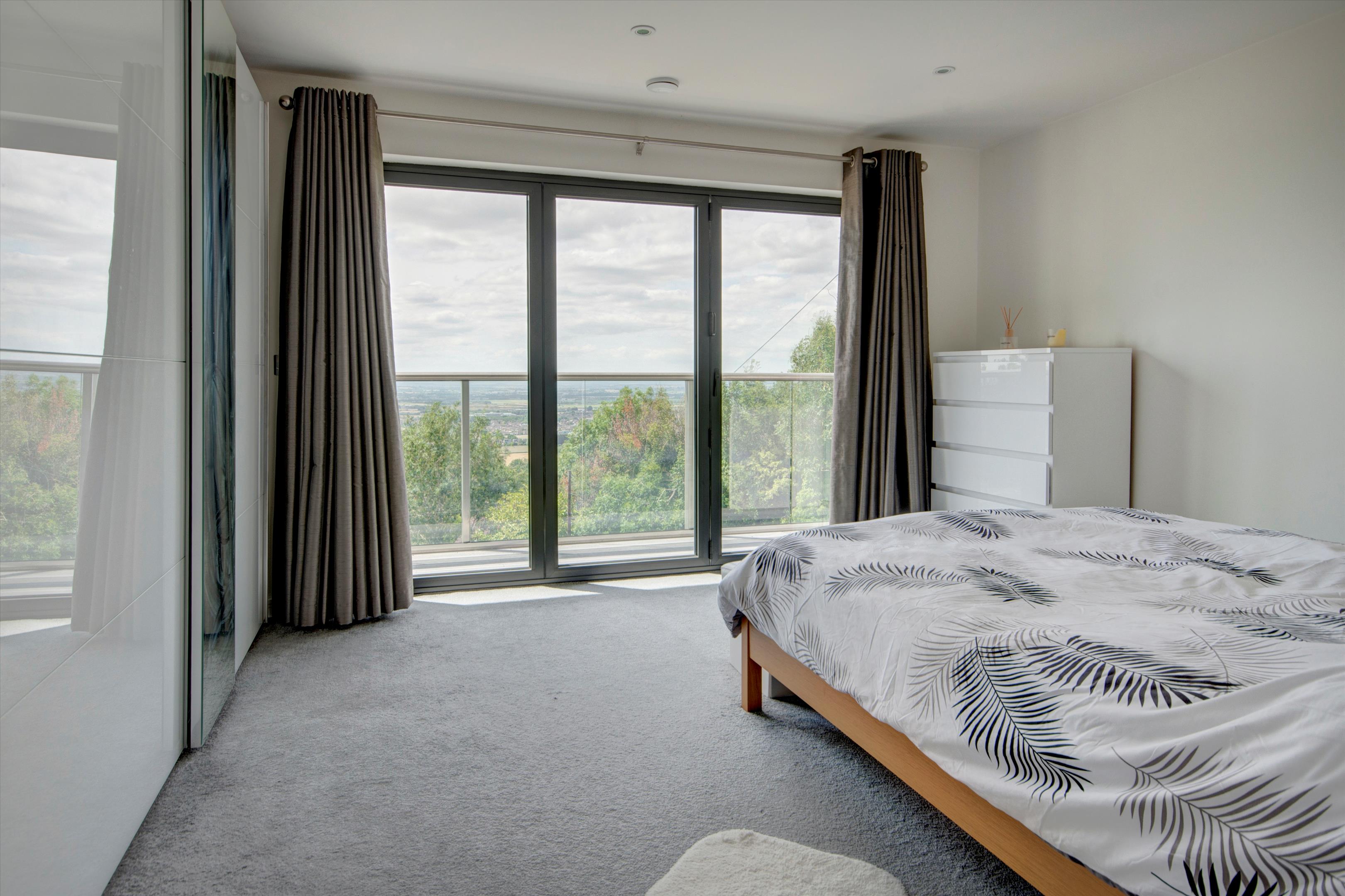 Lye Lane, Cleeve Hill, Cheltenham, Gloucestershire, GL52