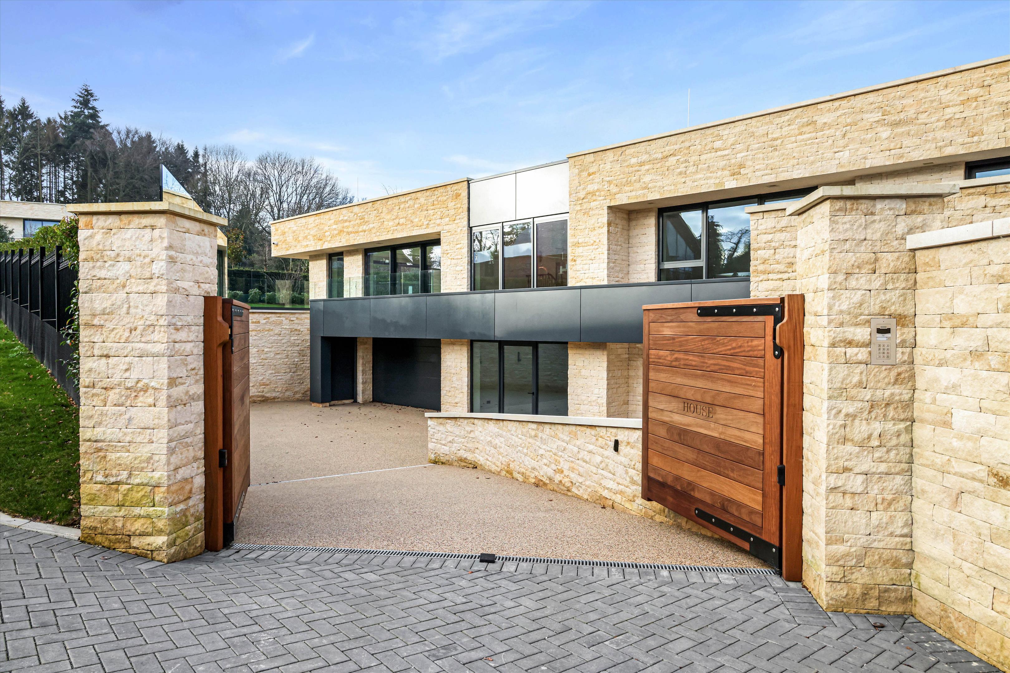 Sovereign View, Charlton Kings, Cheltenham, Gloucestershire, GL52