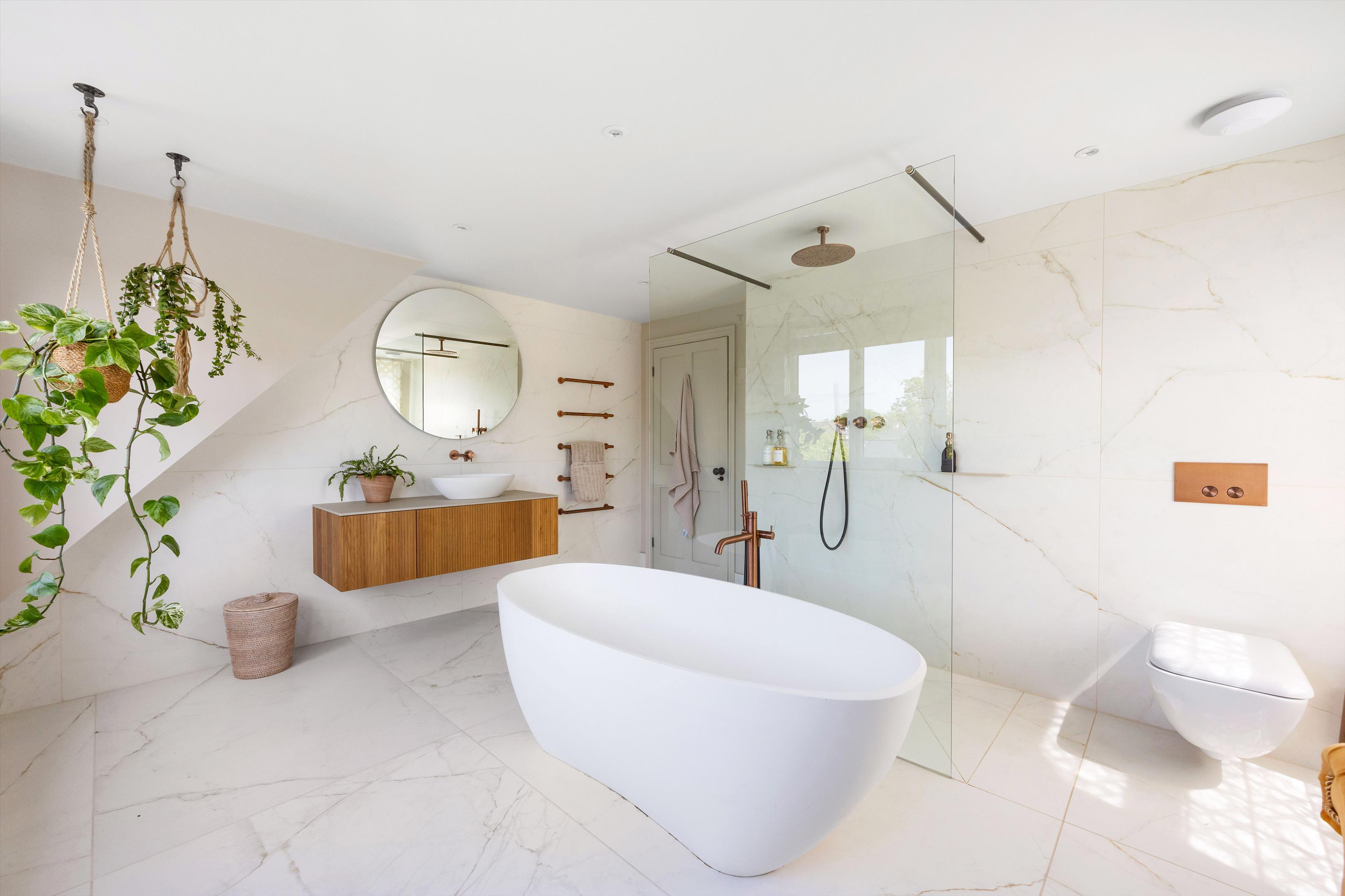 Painswick Road, Cheltenham, Gloucestershire GL50