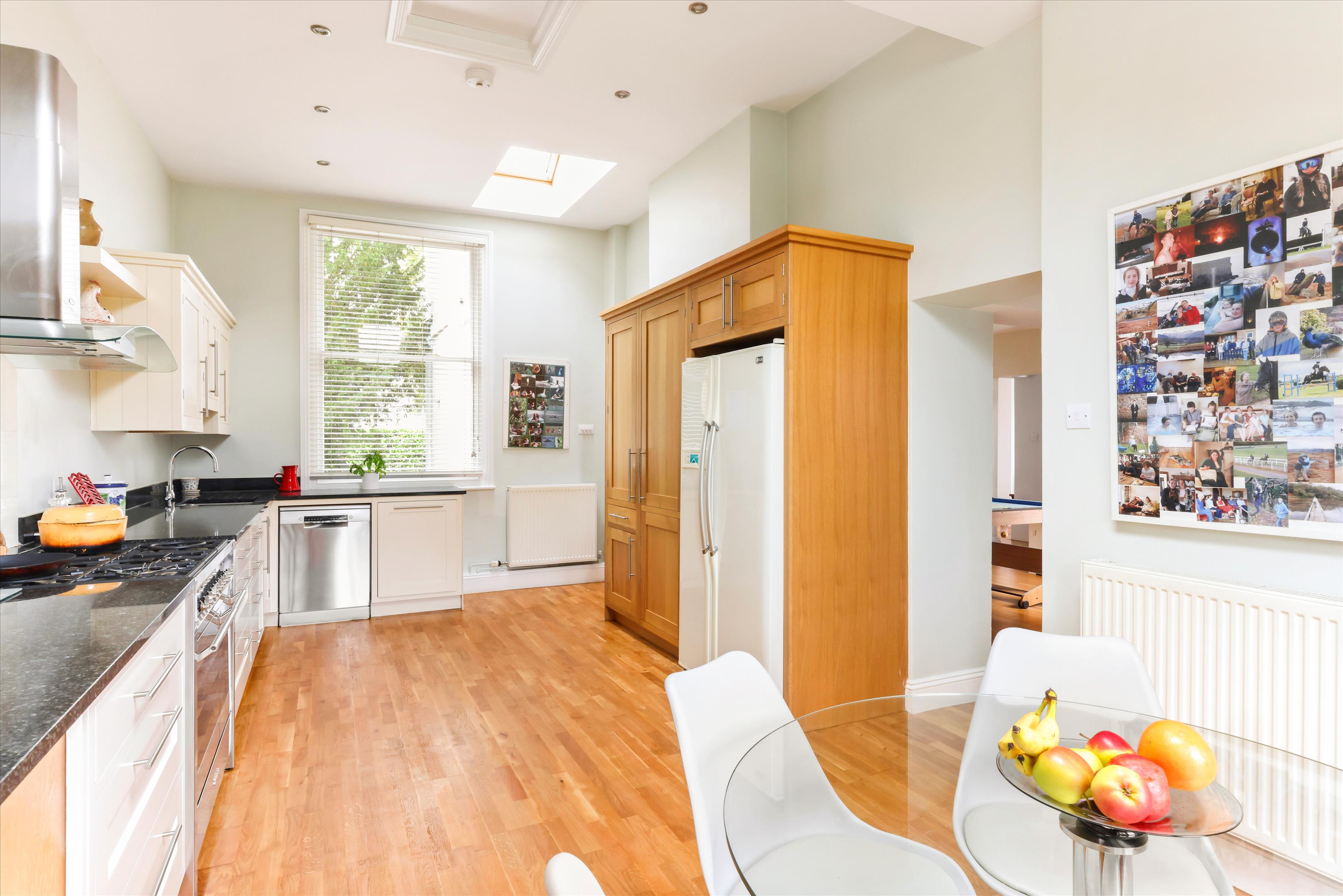 Queens Road, Cheltenham, Gloucestershire, GL50