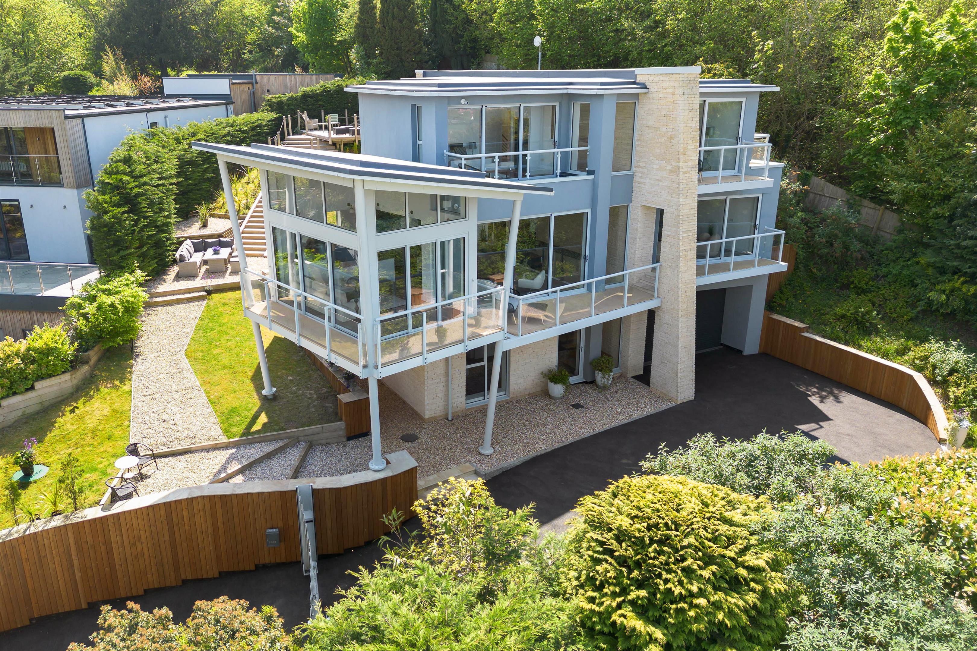 Daisy Bank Road, Leckhampton, Cheltenham, Gloucestershire GL53