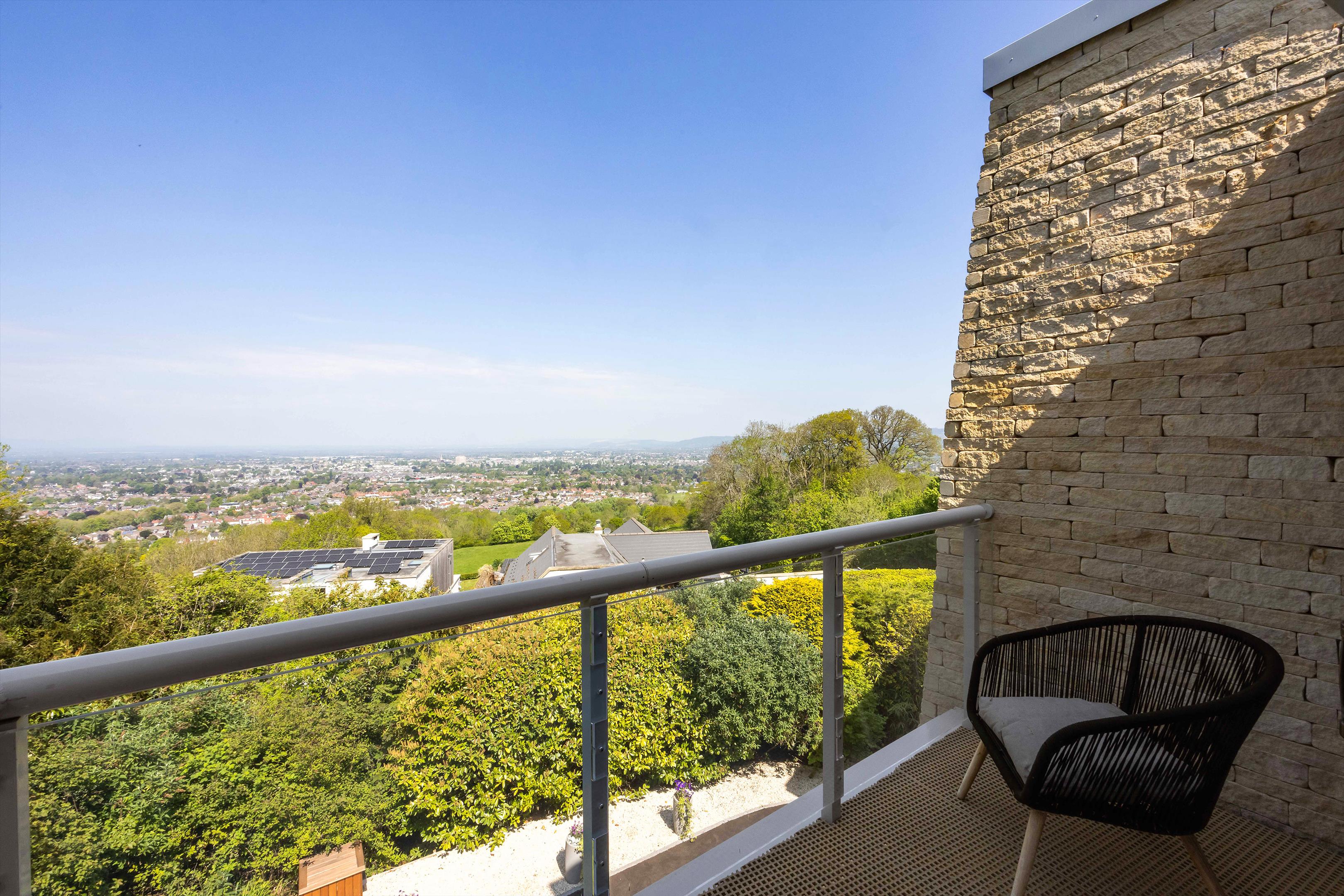 Daisy Bank Road, Leckhampton, Cheltenham, Gloucestershire GL53