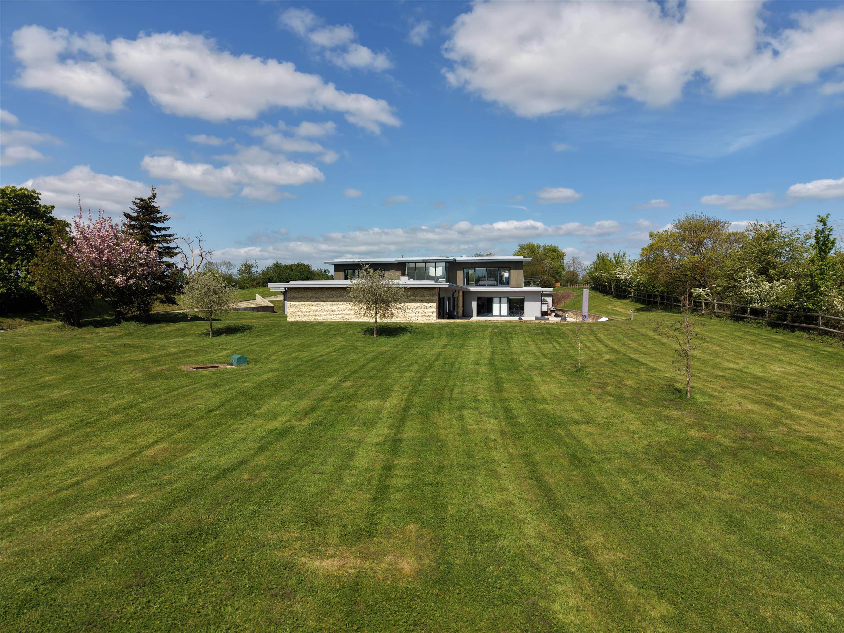 Hyde Lane, Cheltenham, Gloucestershire, GL51