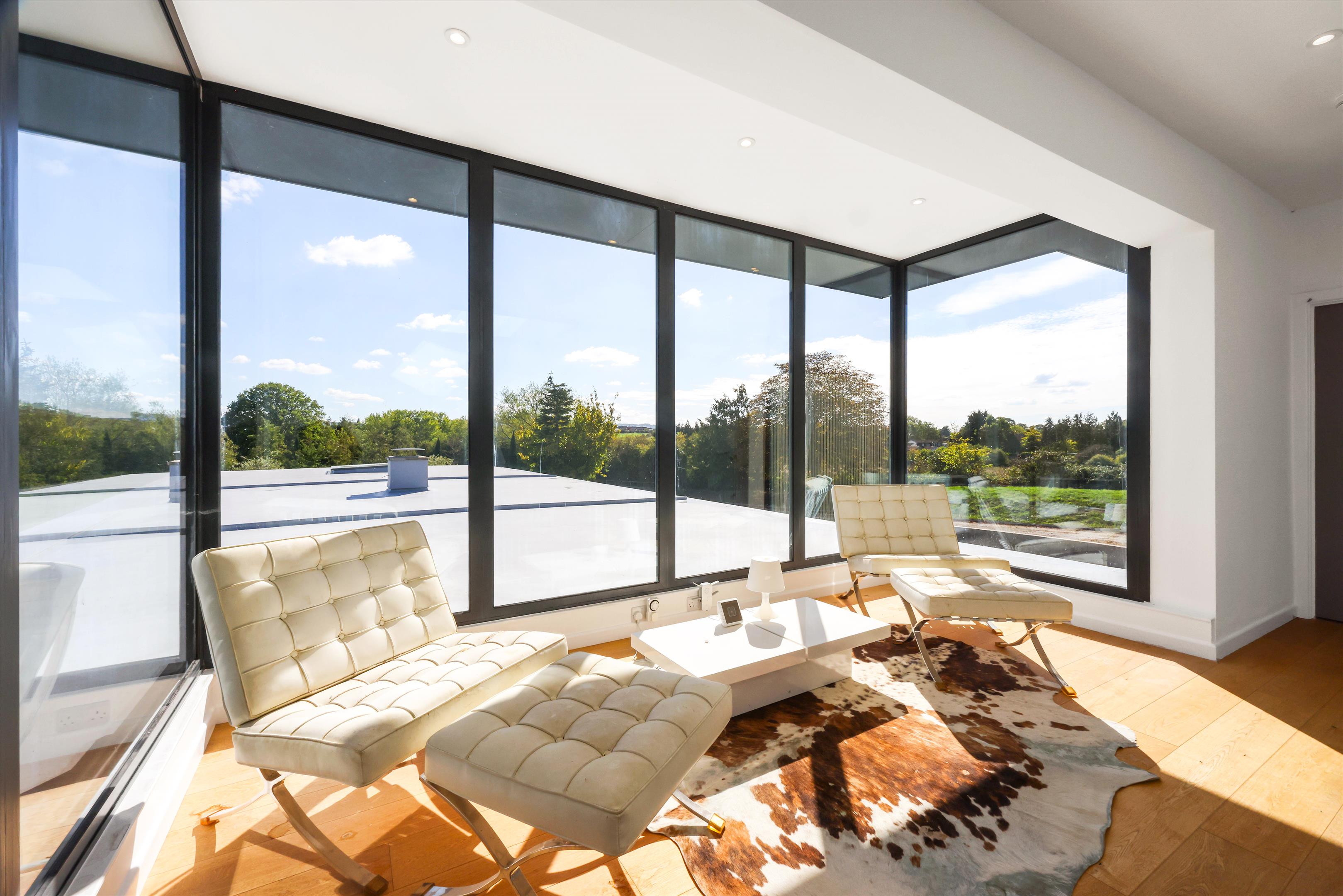 Hyde Lane, Cheltenham, Gloucestershire, GL51