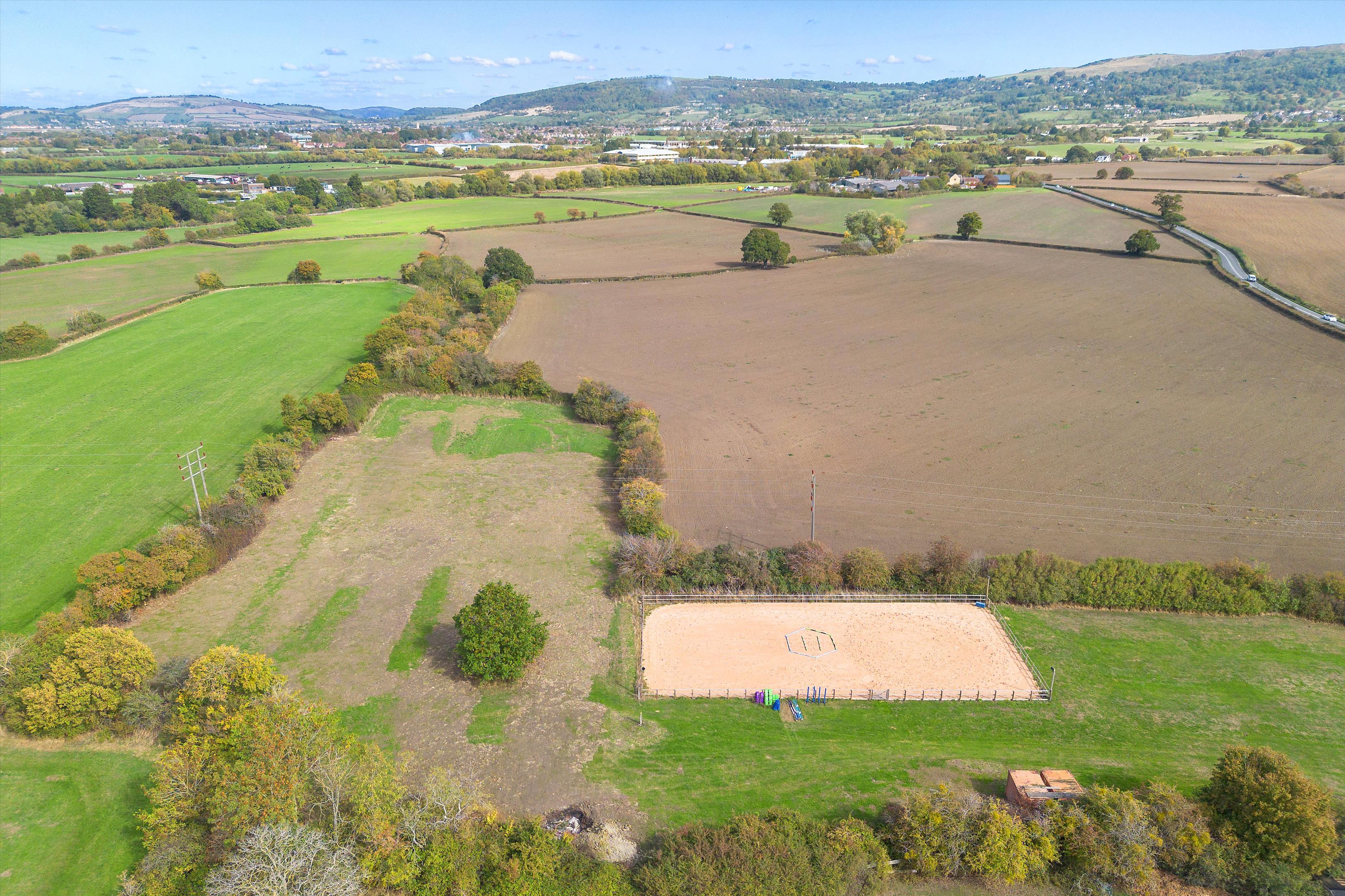Hyde Lane, Cheltenham, Gloucestershire, GL51