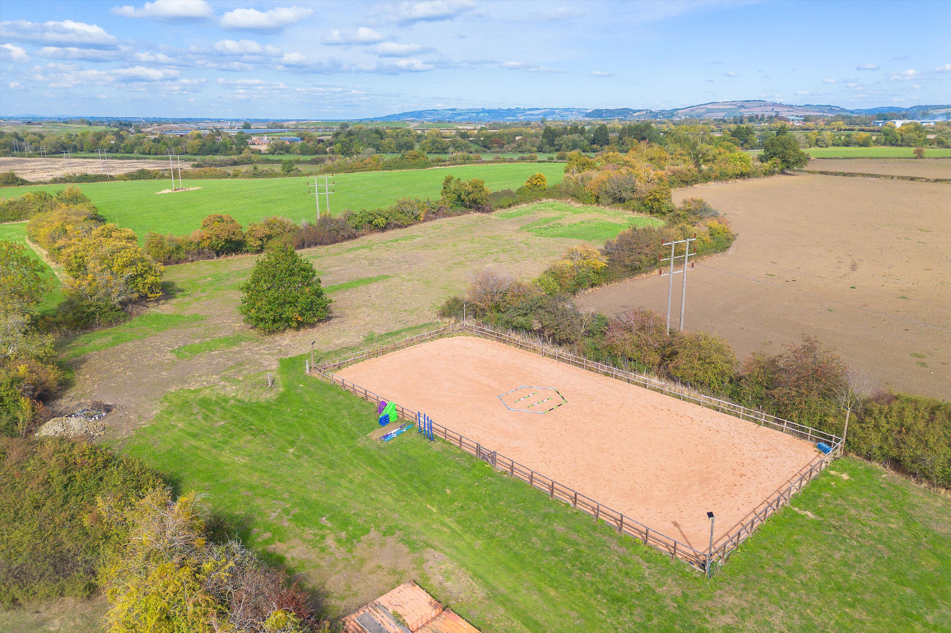 Hyde Lane, Cheltenham, Gloucestershire, GL51