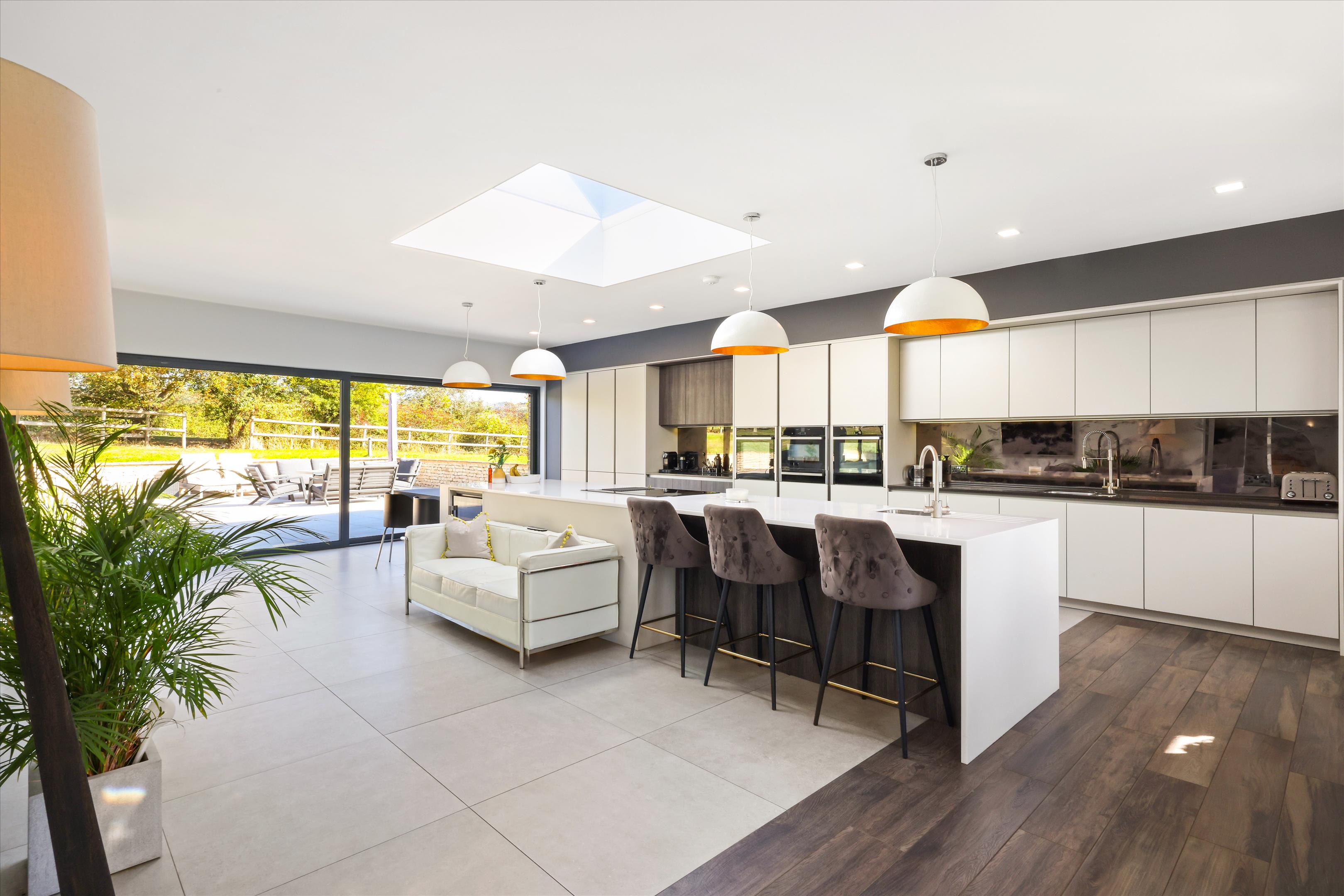 Hyde Lane, Cheltenham, Gloucestershire, GL51