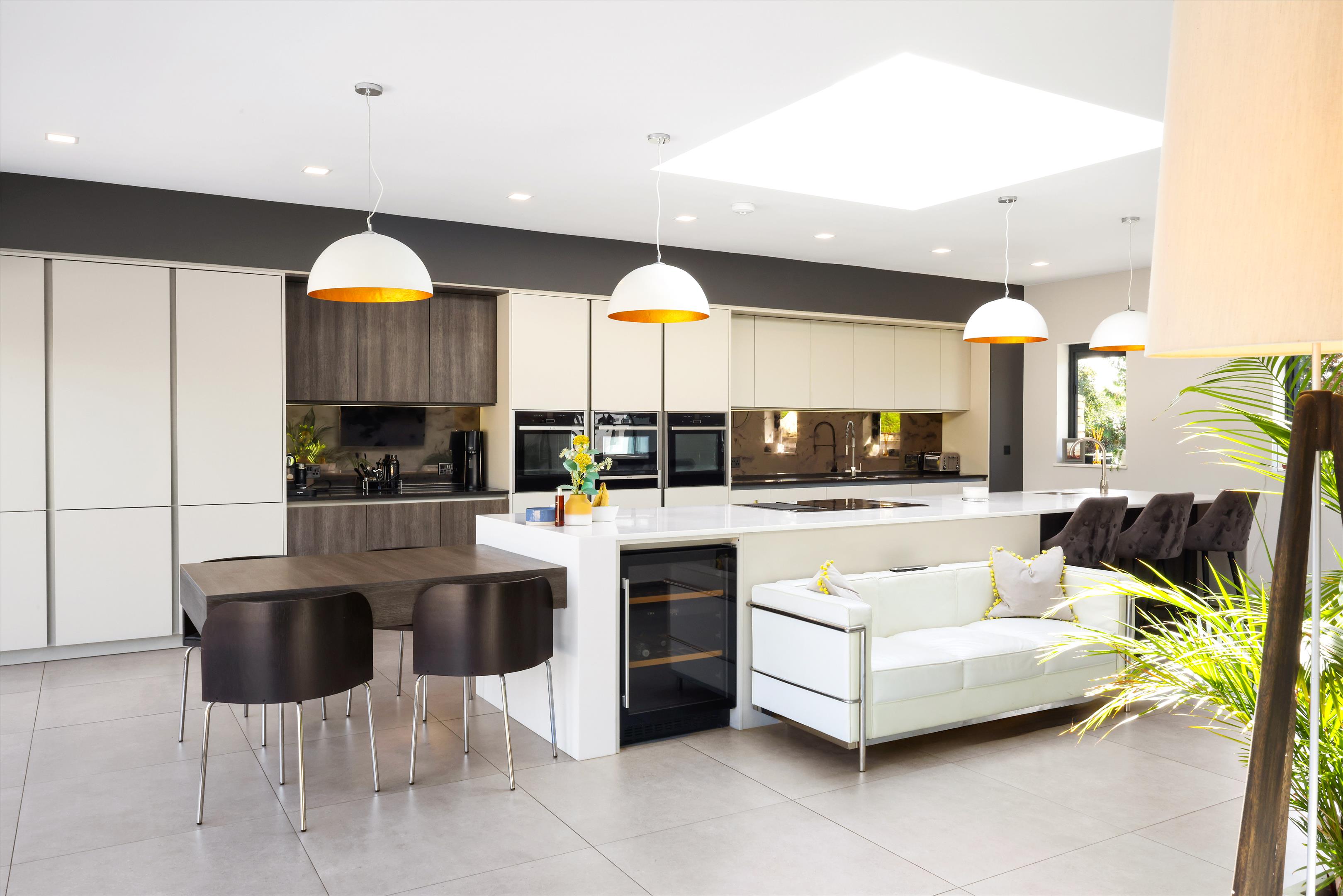 Hyde Lane, Cheltenham, Gloucestershire, GL51