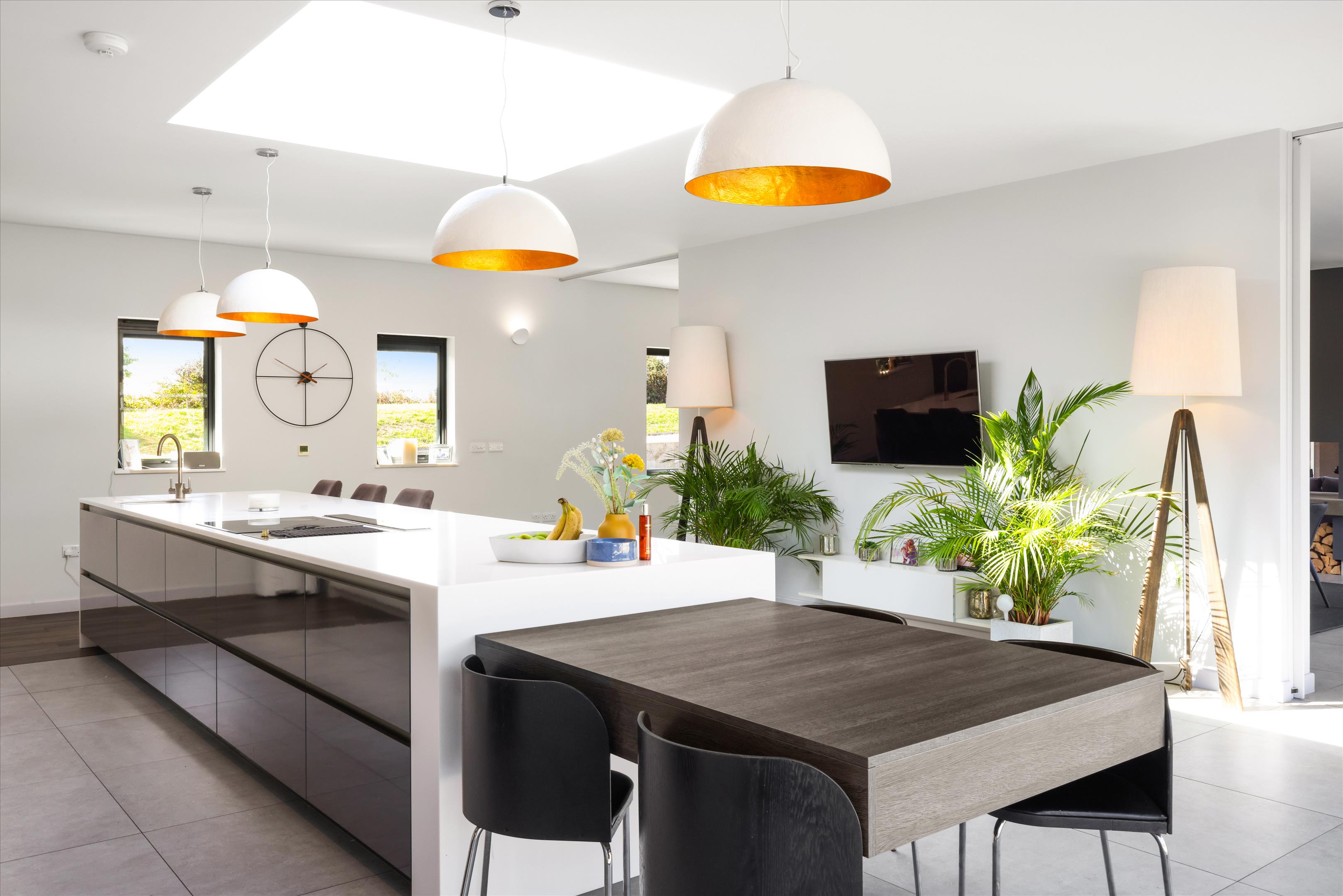 Hyde Lane, Cheltenham, Gloucestershire, GL51