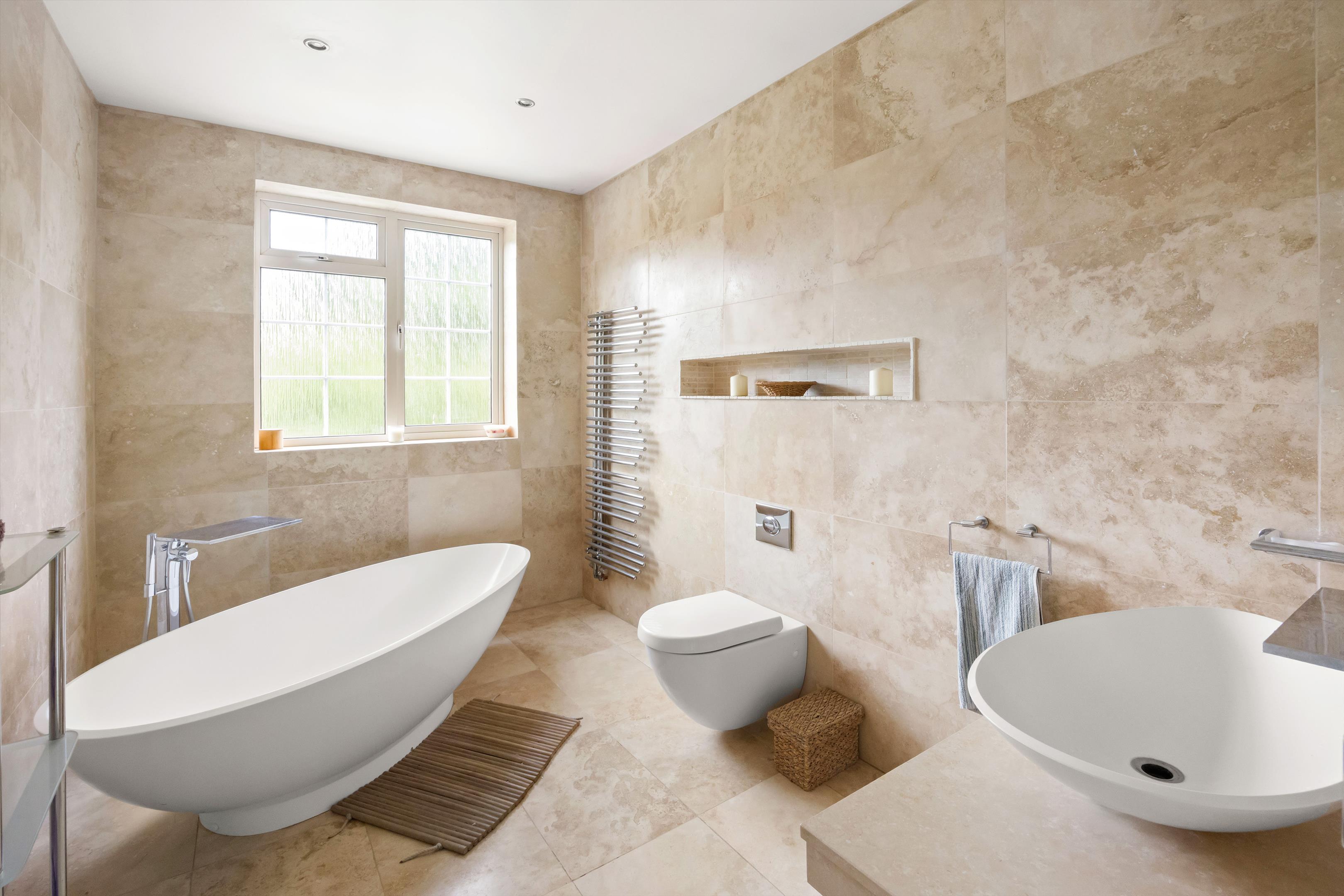 Sandy Lane, Charlton Kings, Cheltenham, Gloucestershire GL53