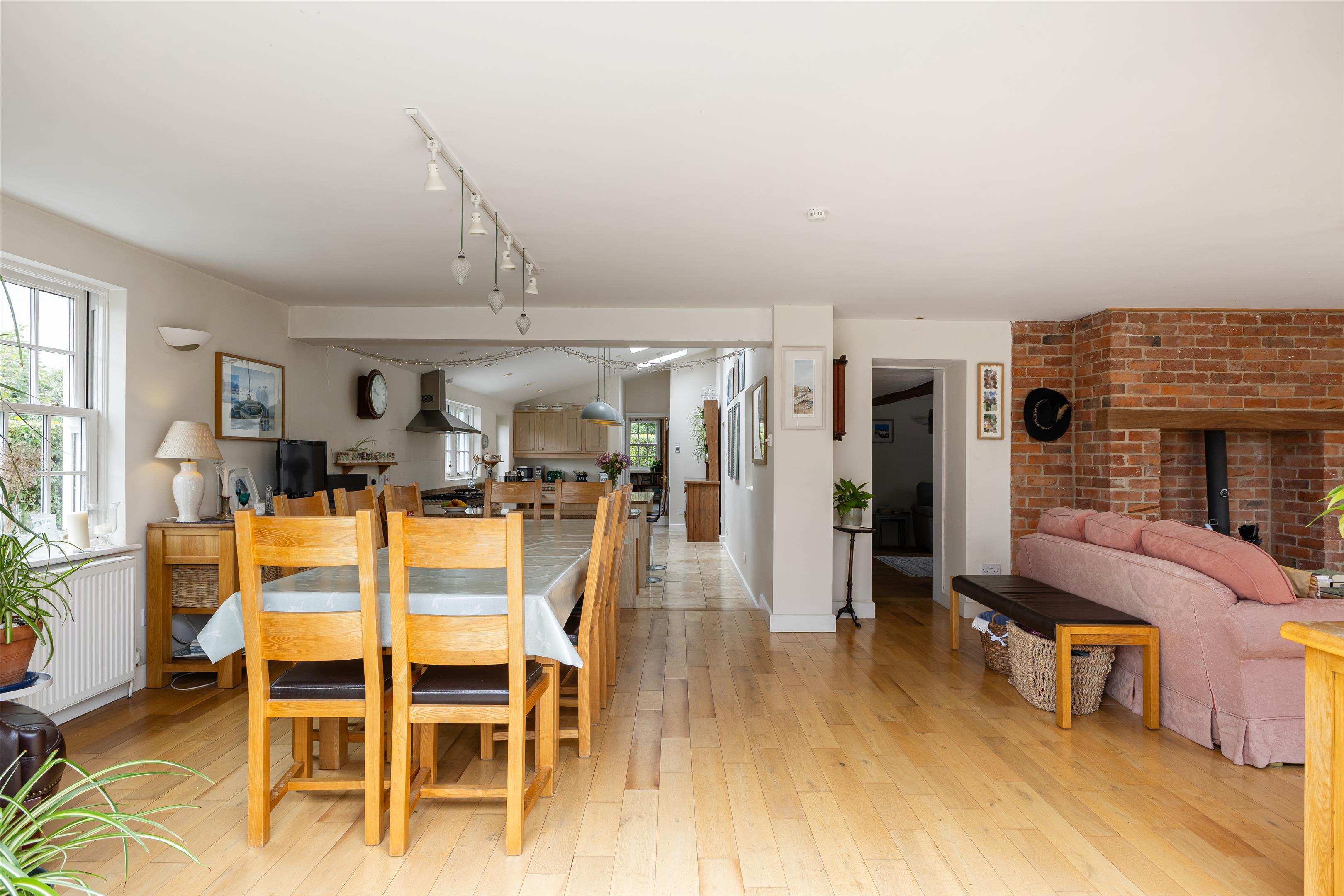 Badgeworth Lane, Badgeworth, Cheltenham, Gloucestershire GL51