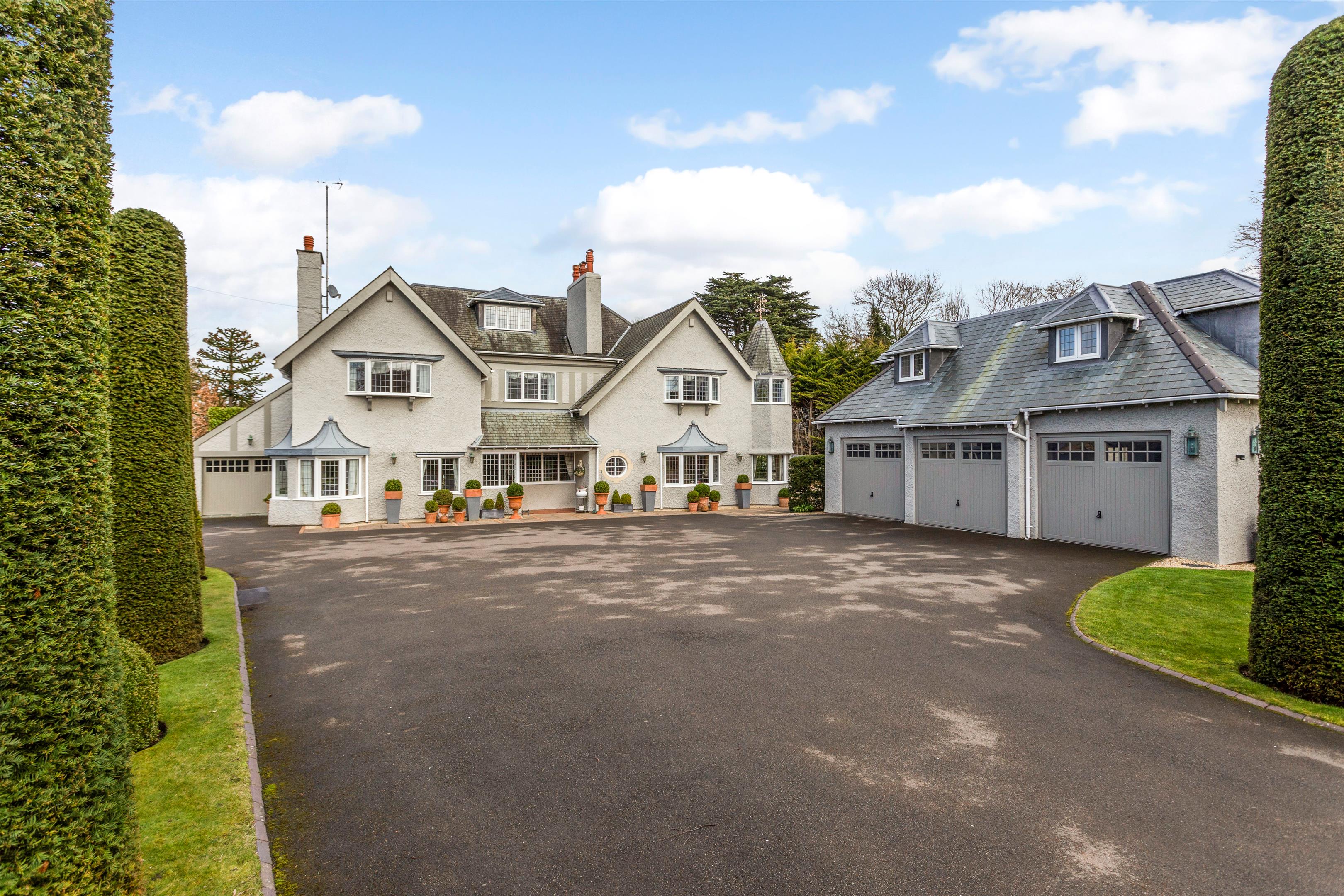 Sandy Lane Road, Charlton Kings, Cheltenham, Gloucestershire, GL53