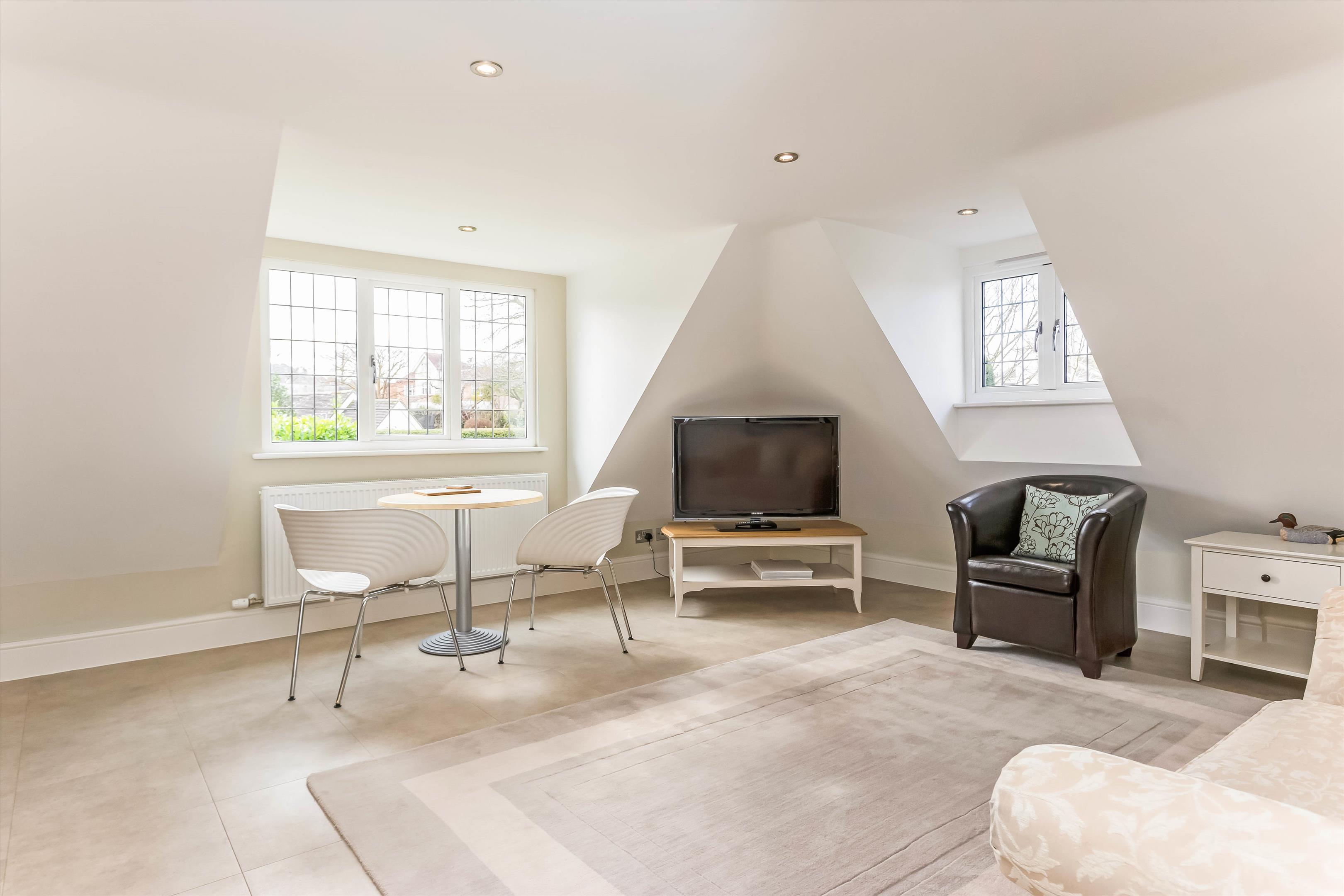 Sandy Lane Road, Charlton Kings, Cheltenham, Gloucestershire, GL53