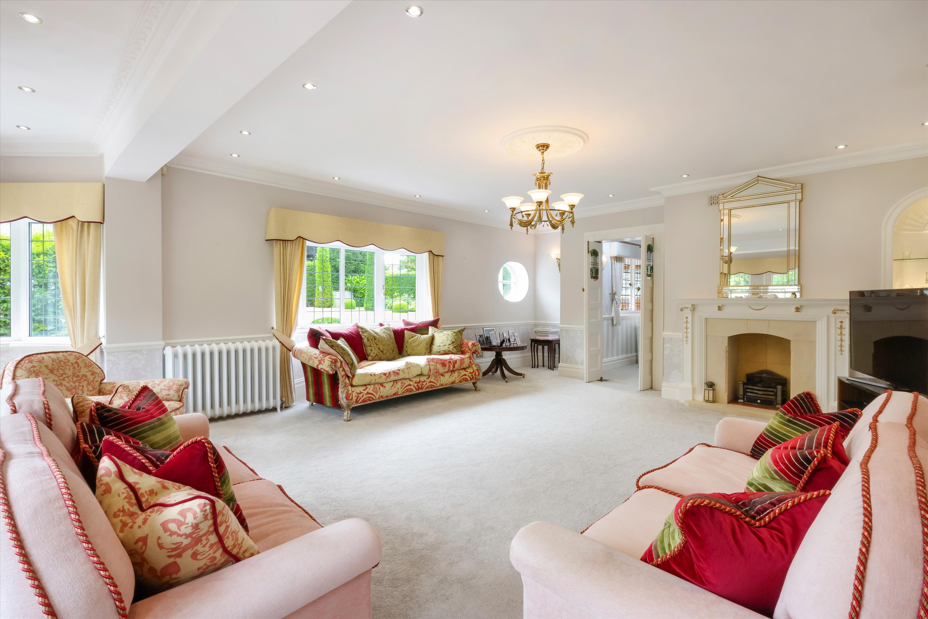 Sandy Lane Road, Charlton Kings, Cheltenham, Gloucestershire, GL53