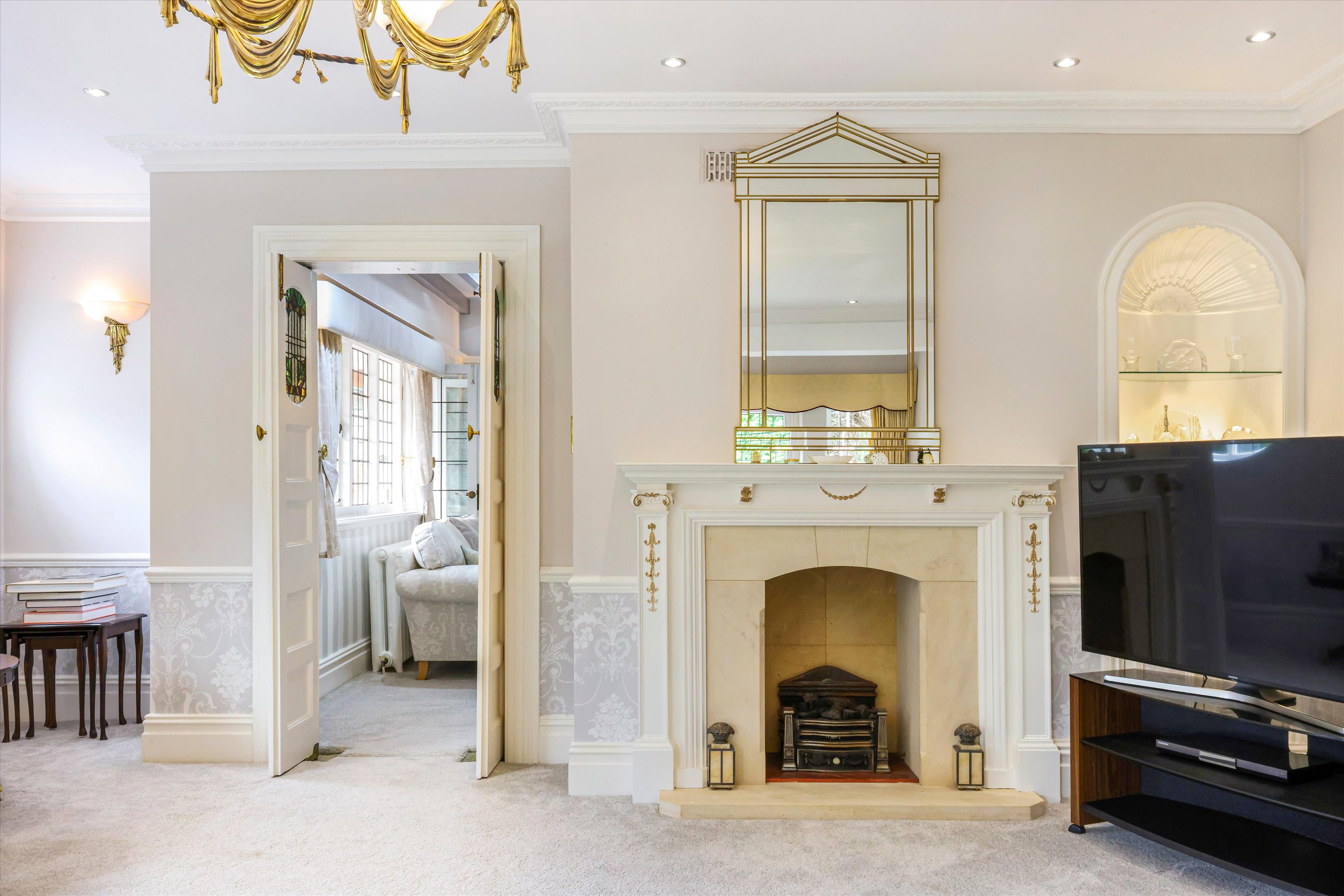 Sandy Lane Road, Charlton Kings, Cheltenham, Gloucestershire, GL53