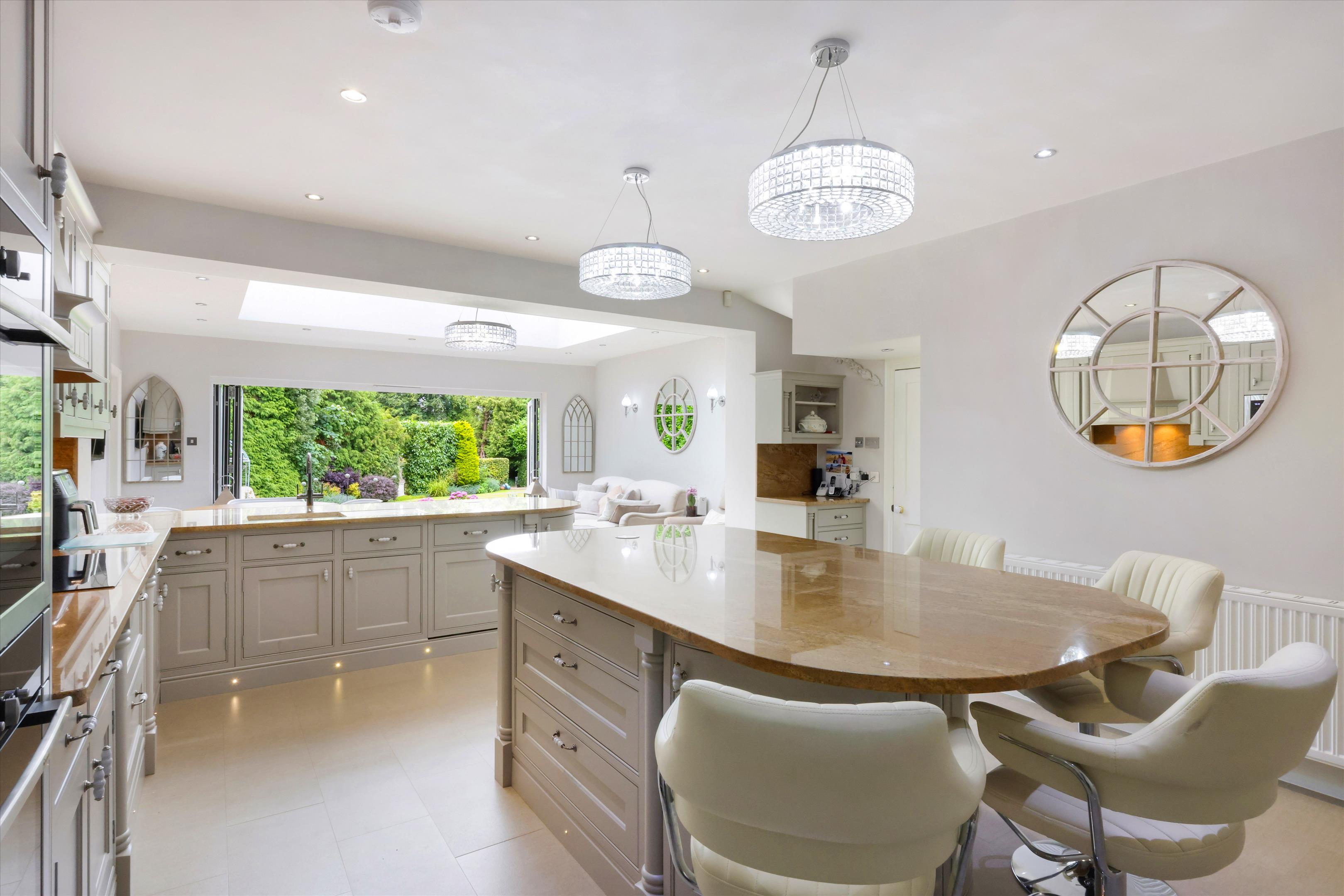 Sandy Lane Road, Charlton Kings, Cheltenham, Gloucestershire, GL53