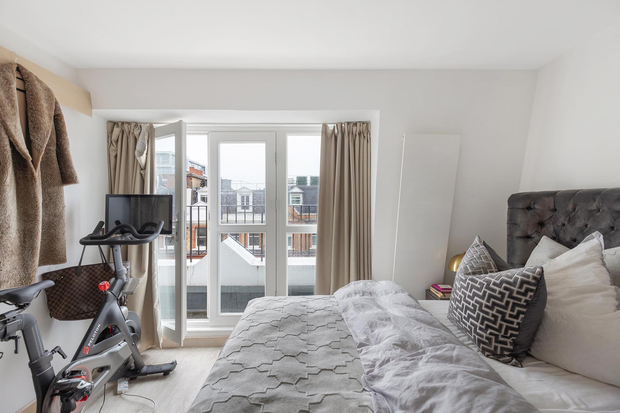 Brechin Place, SW7