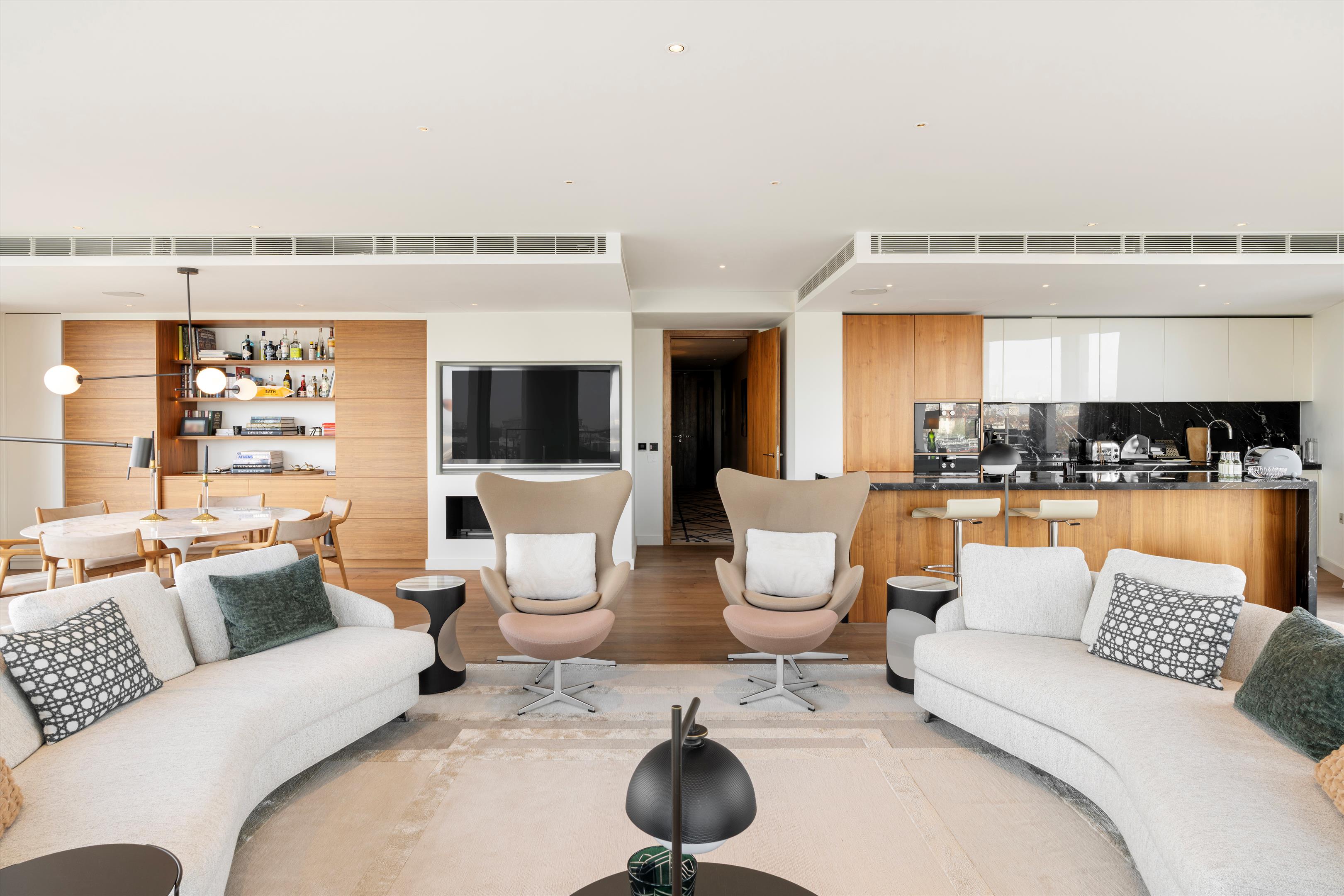 Waterfront Drive, London SW10