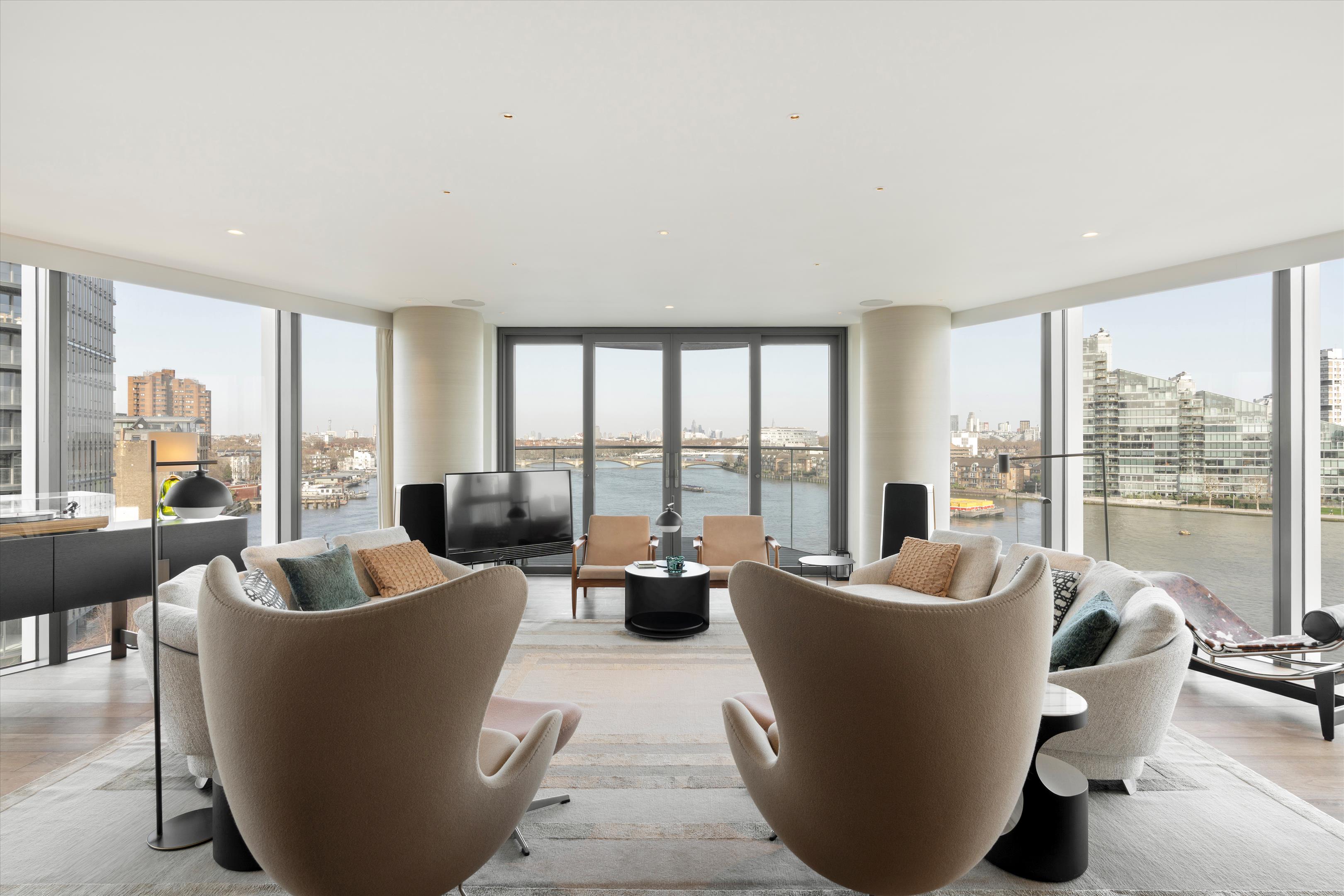Waterfront Drive, London SW10