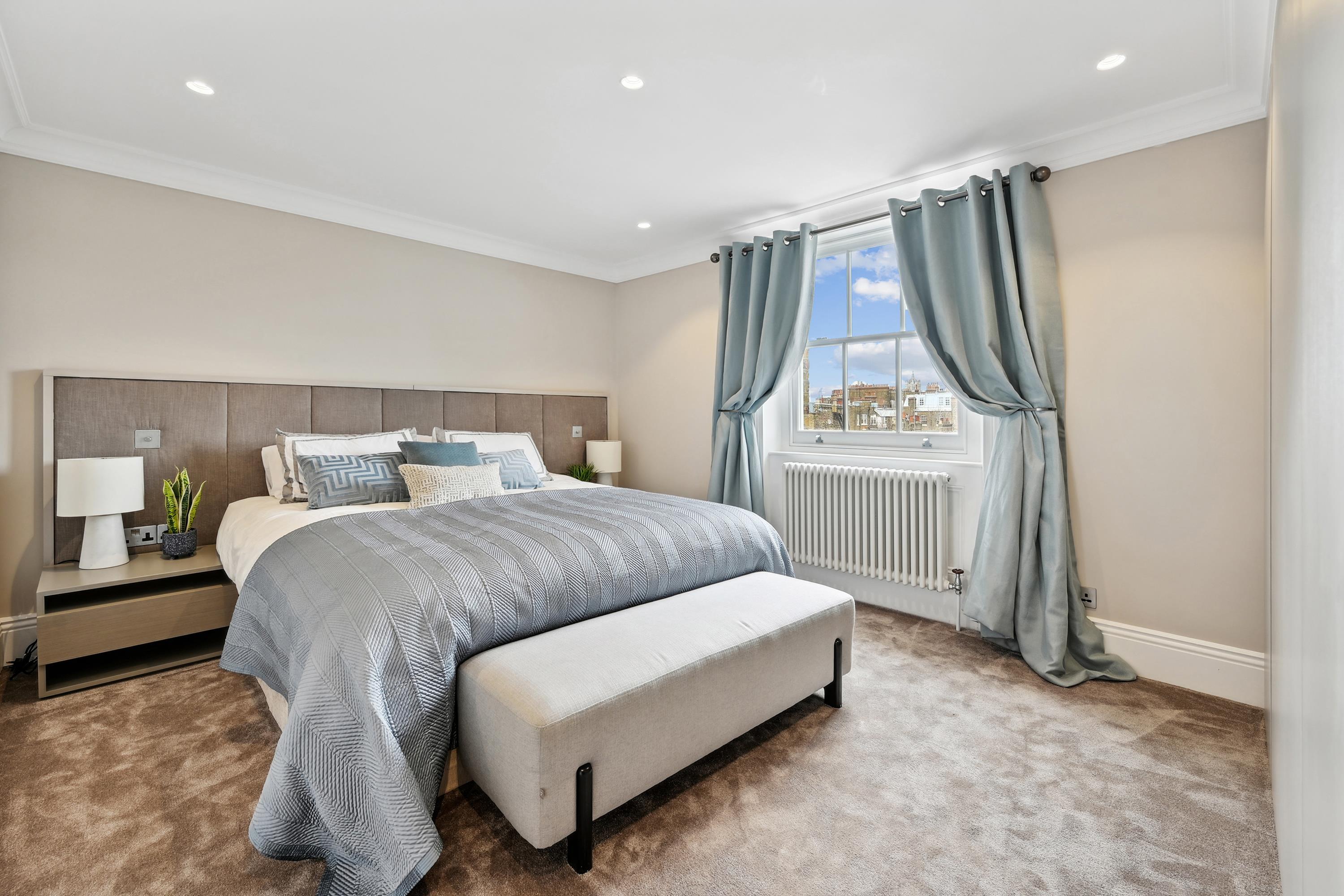 Onslow Gardens, South Kensington, London, SW7
