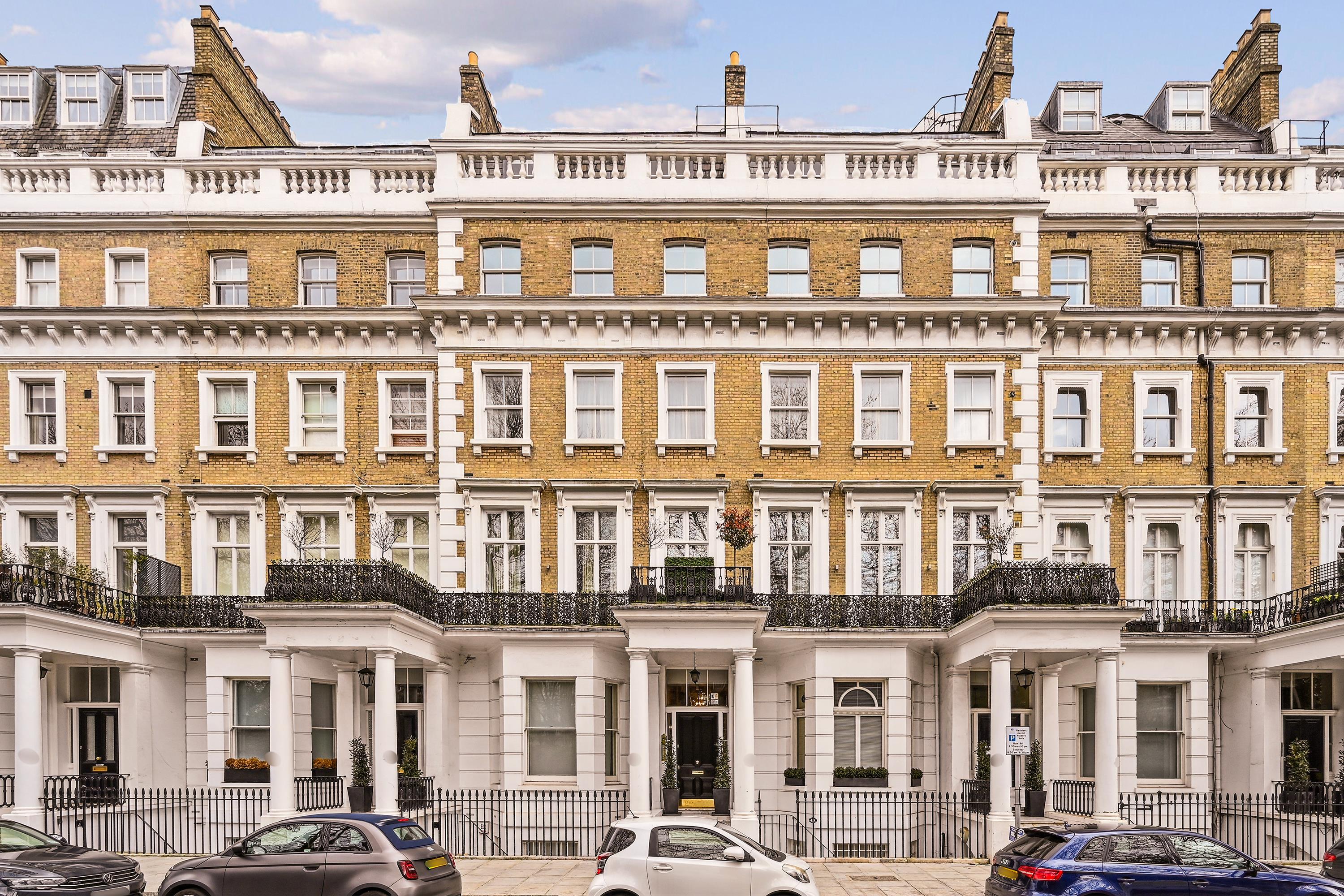 Onslow Gardens, South Kensington, London, SW7