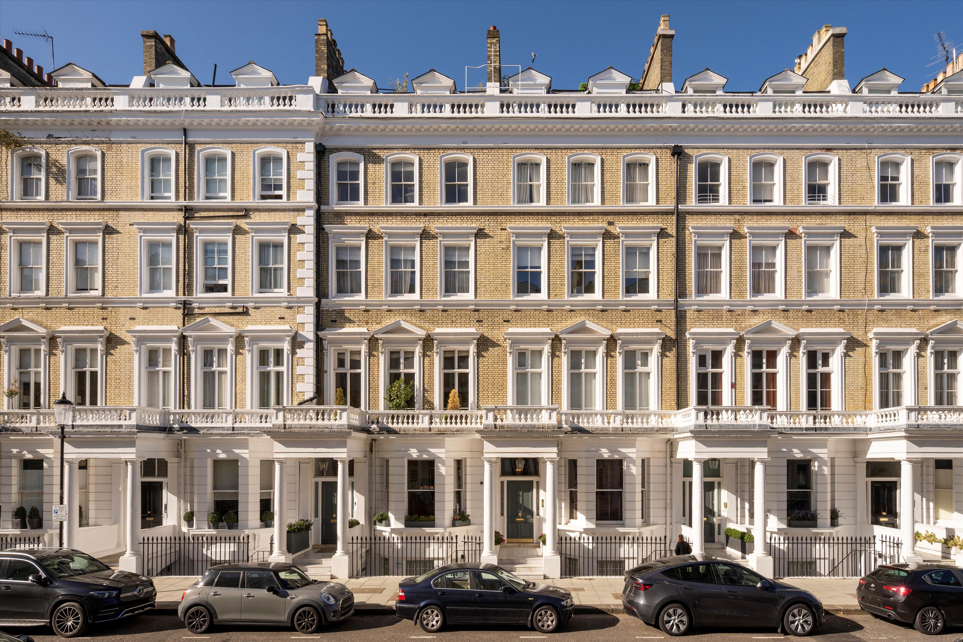 Onslow Gardens, South Kensington, SW7
