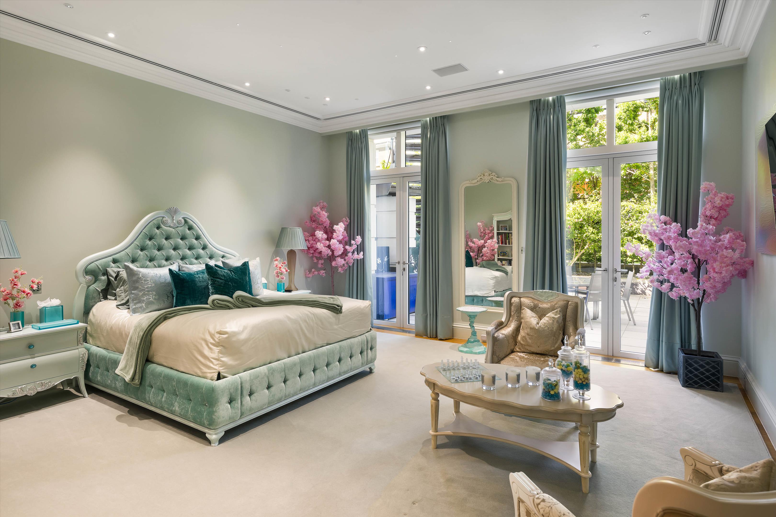 Manresa Road, Chelsea SW3