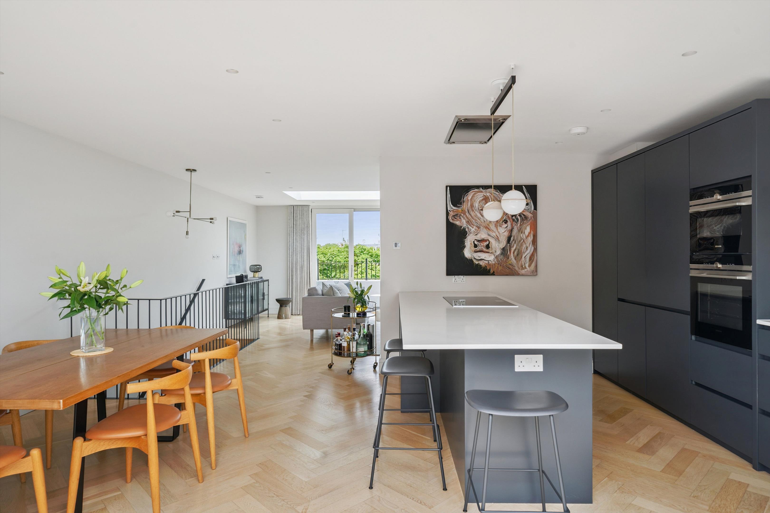 Cornwall Gardens, London SW7