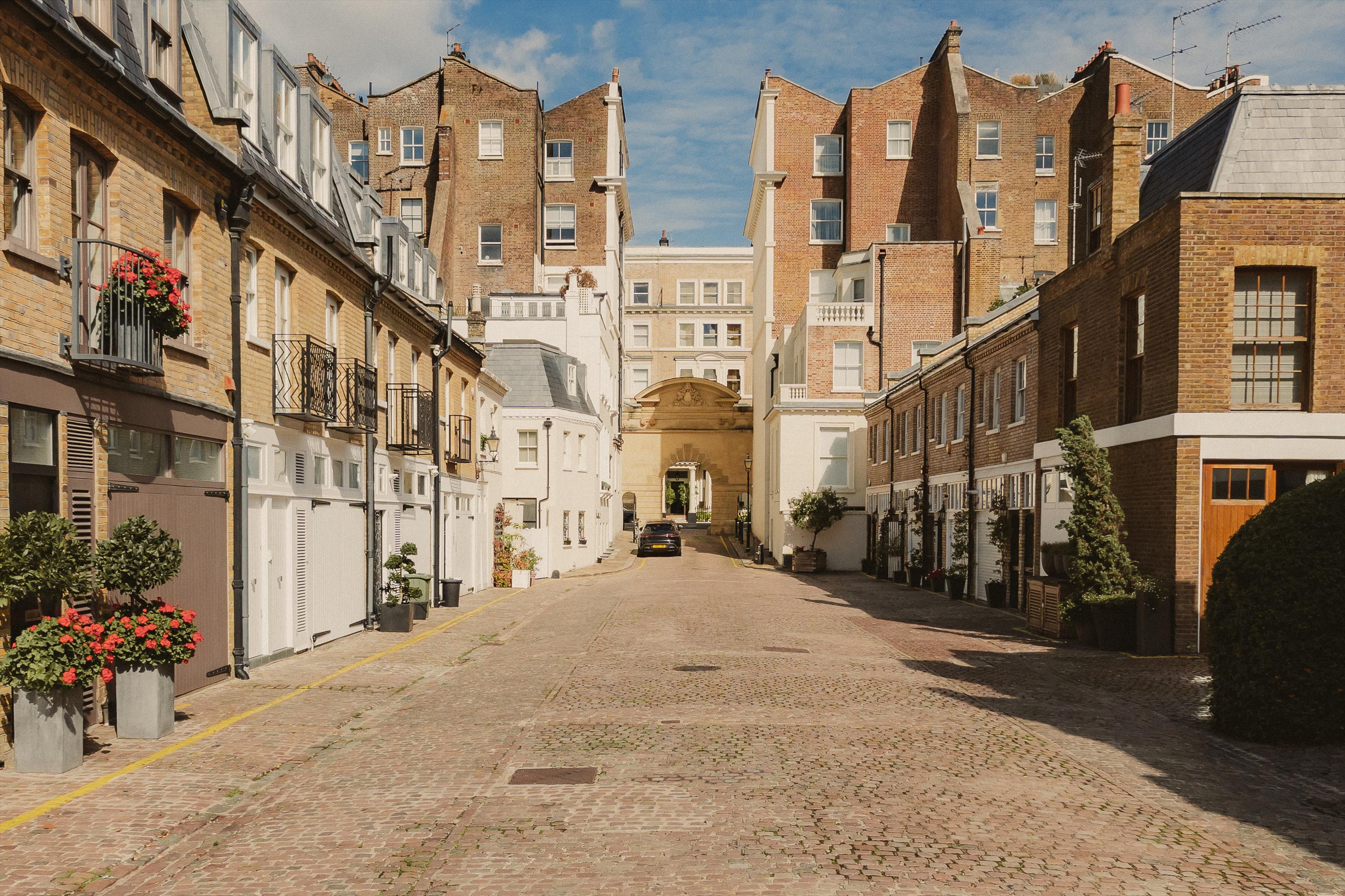 Queen's Gate Place Mews, London SW7