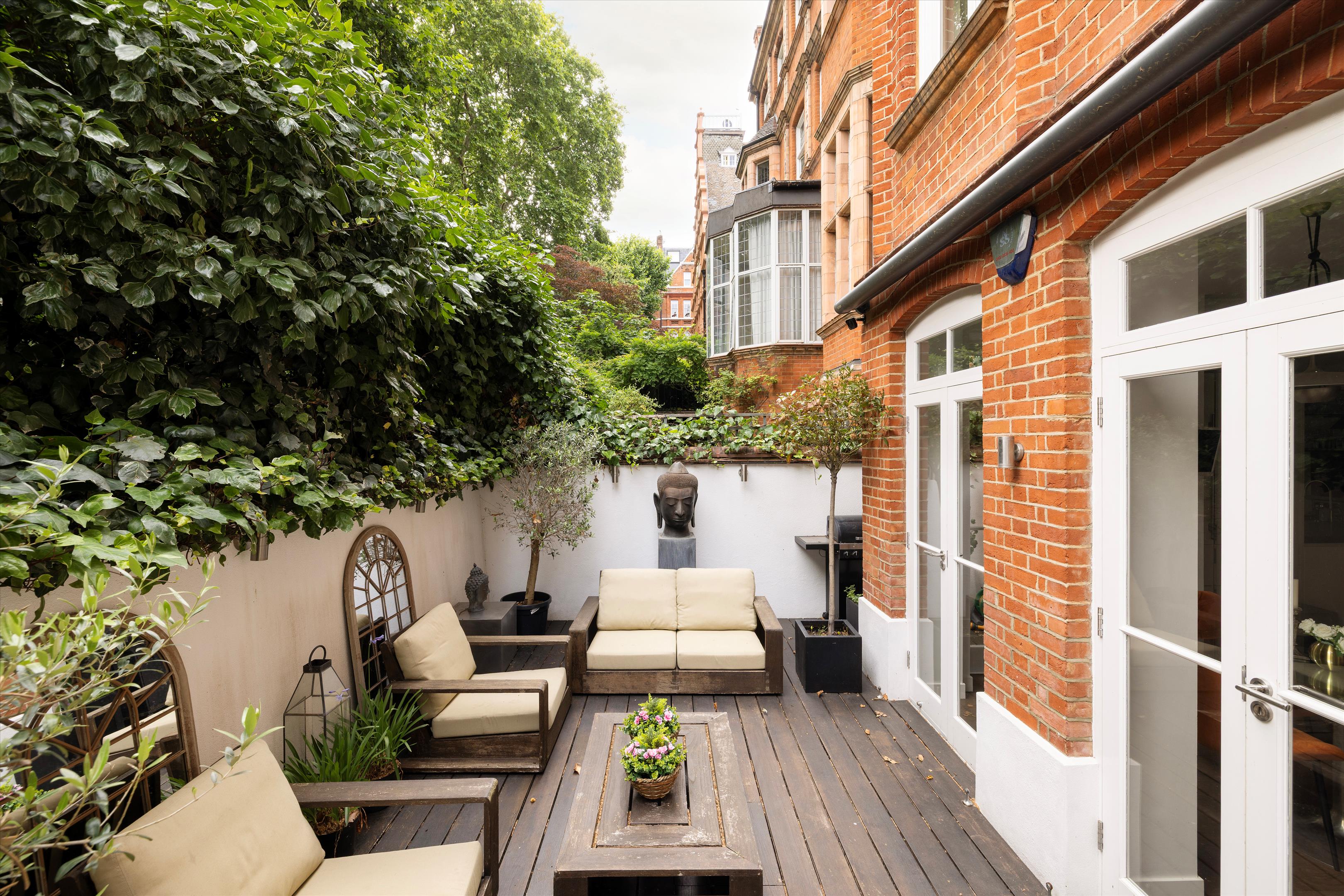 Collingham Gardens, London SW5