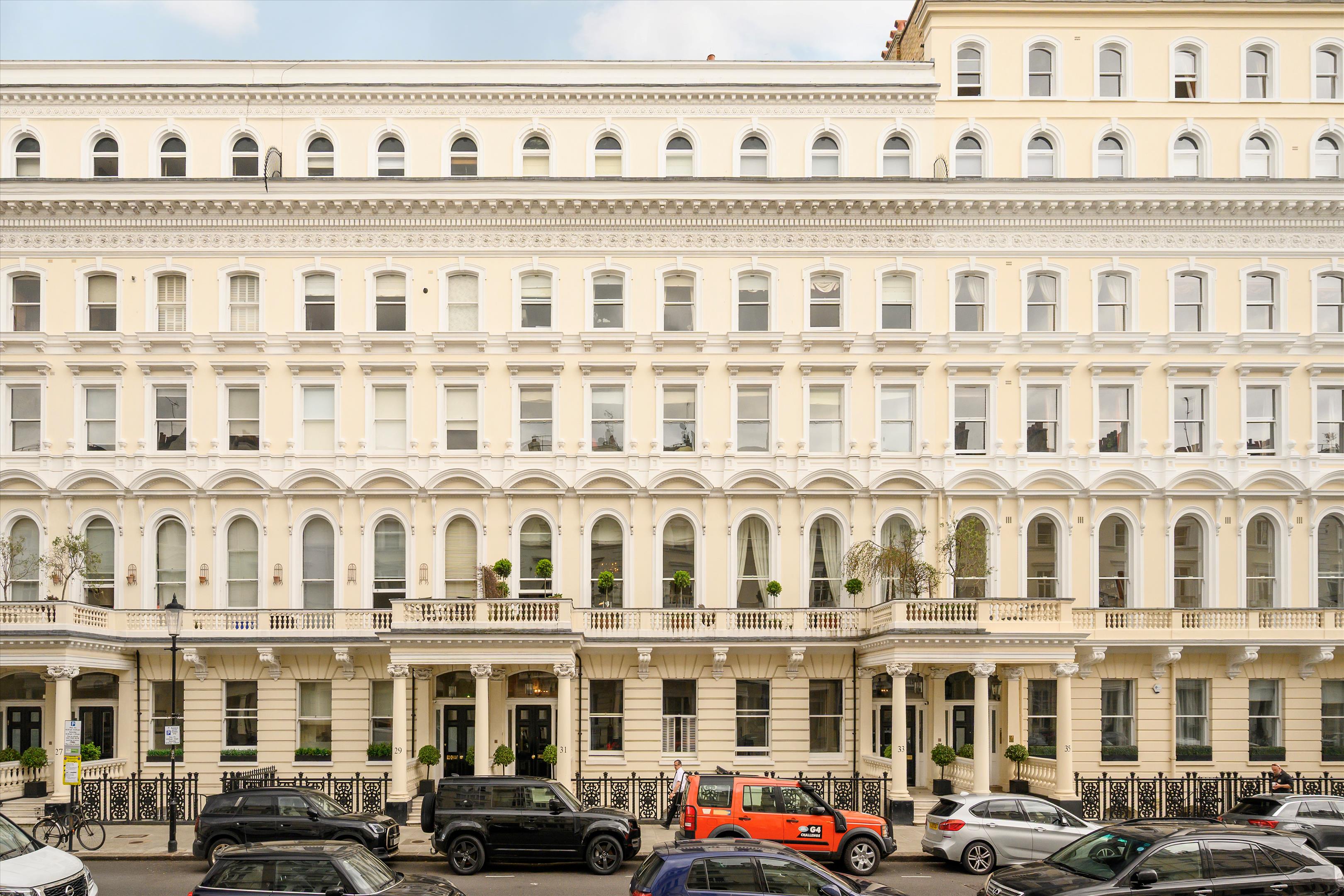 Queens Gate Terrace, London SW7