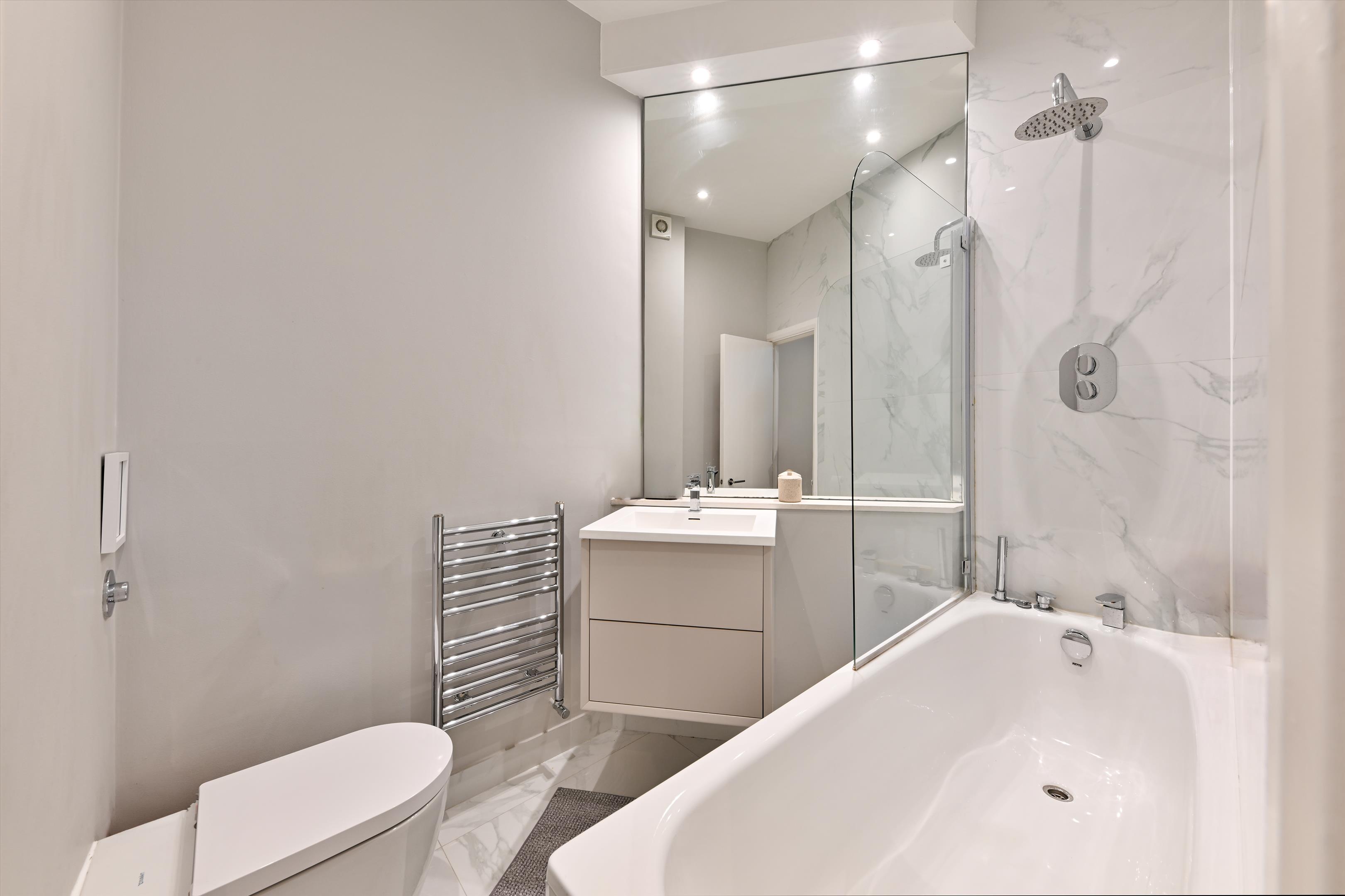 Oakfield Street, Chelsea, London SW10