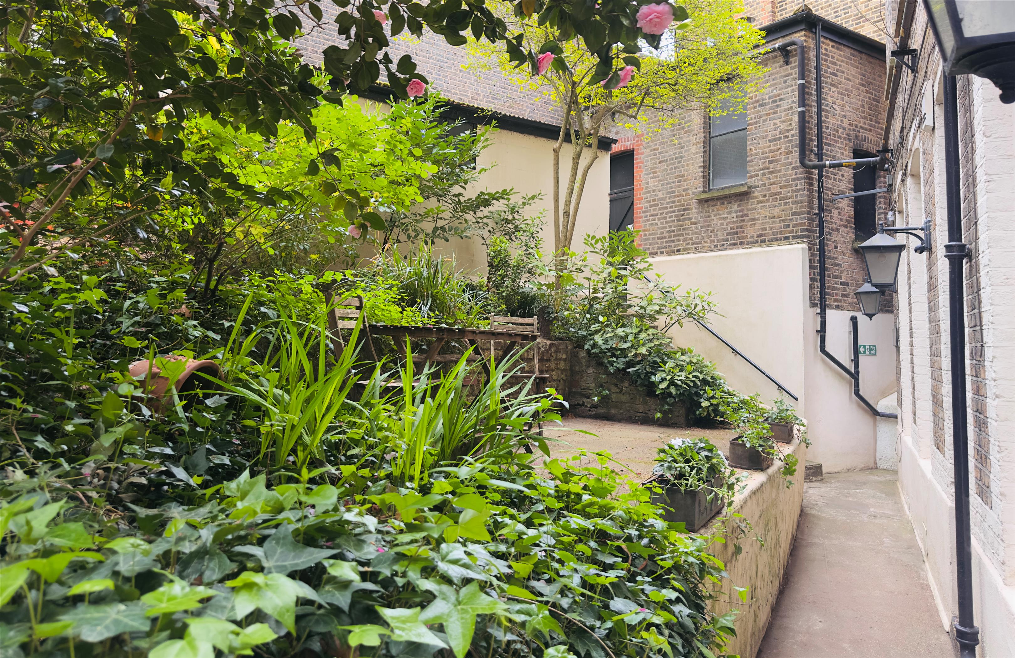 Barkston Gardens, London SW5