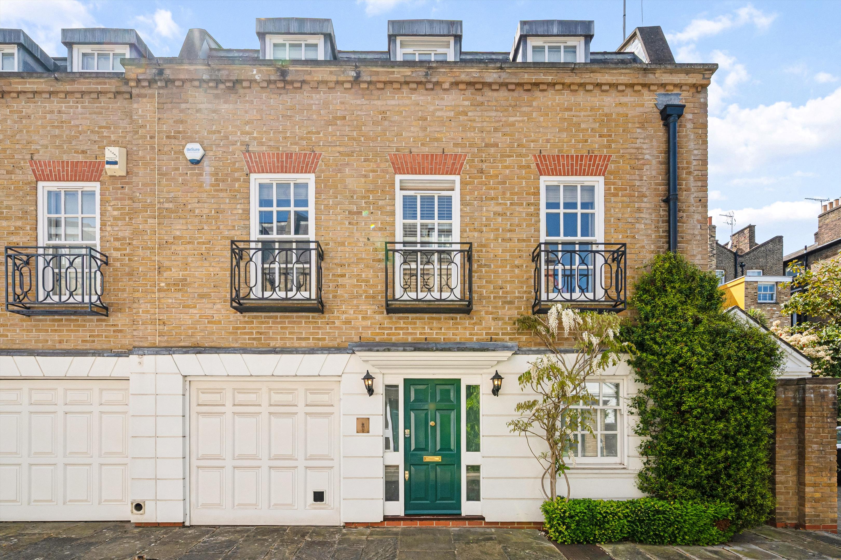 Farrier Walk, London SW10.