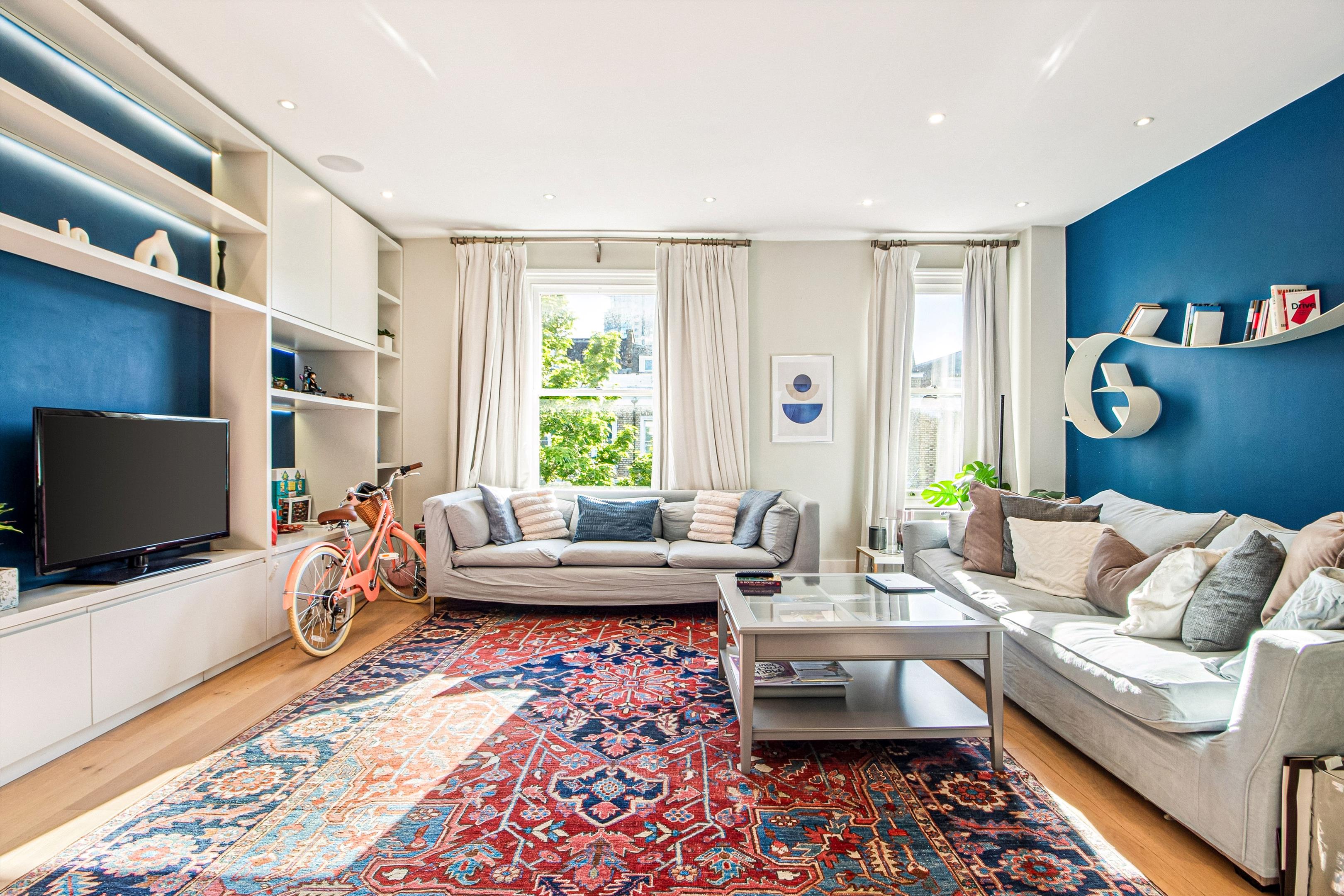 Eardley Crescent, London SW5