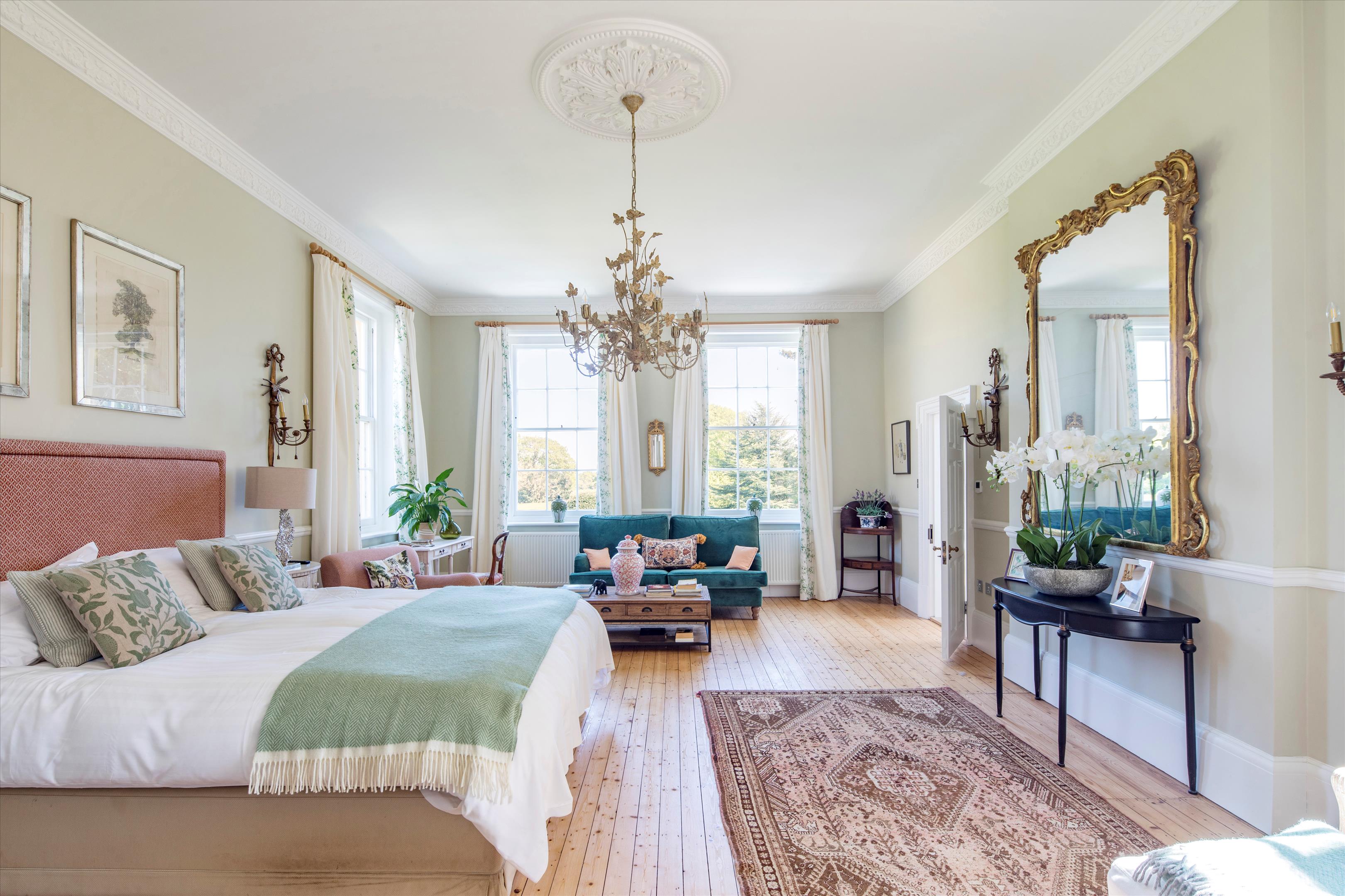 Ridgeway Lane, Lymington, Hampshire, SO41