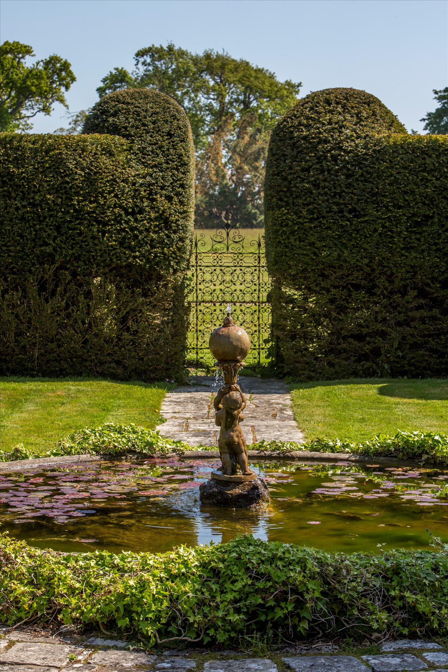 Ridgeway Lane, Lymington, Hampshire, SO41