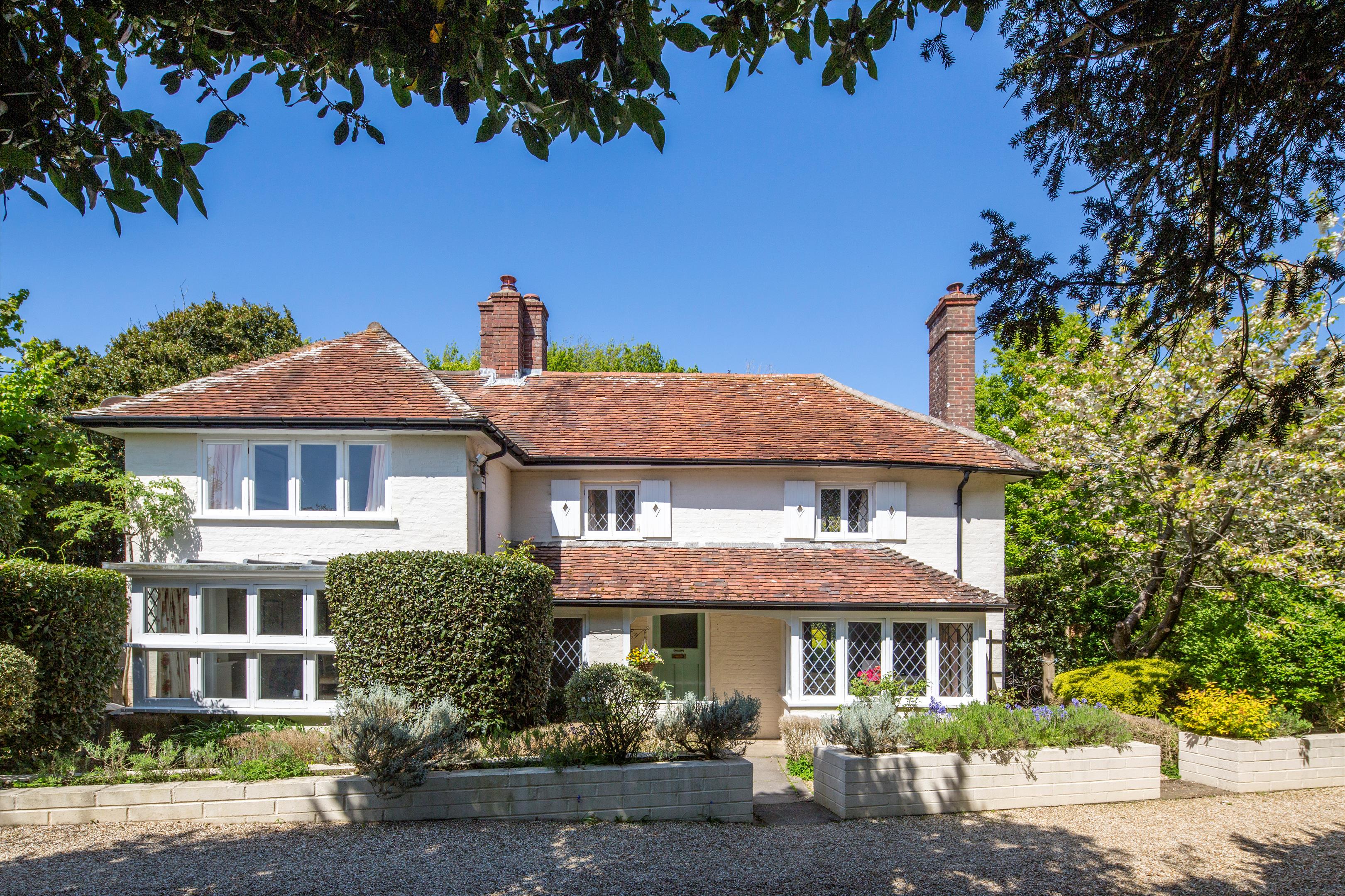 Ridgeway Lane, Lymington, Hampshire, SO41