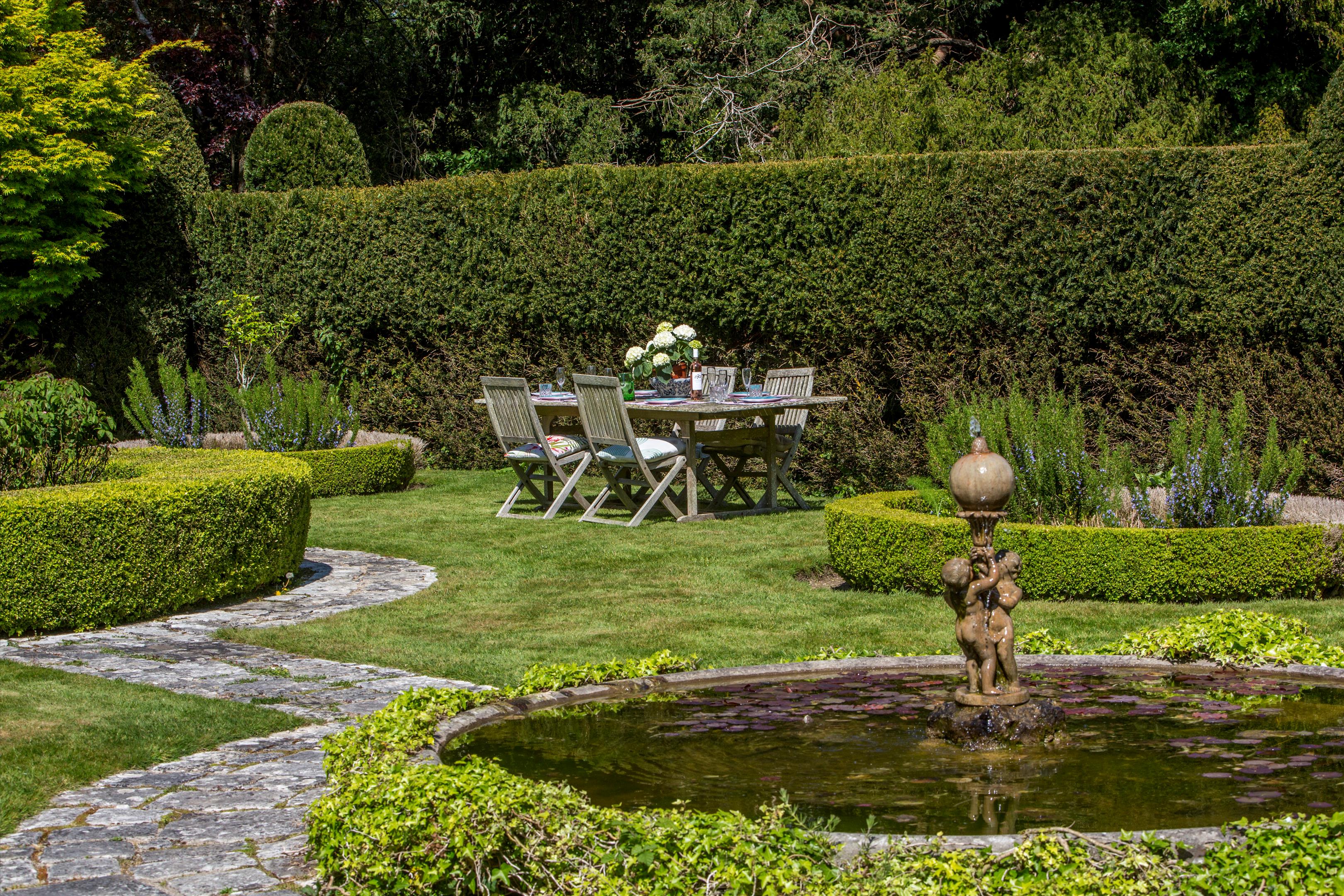 Ridgeway Lane, Lymington, Hampshire, SO41