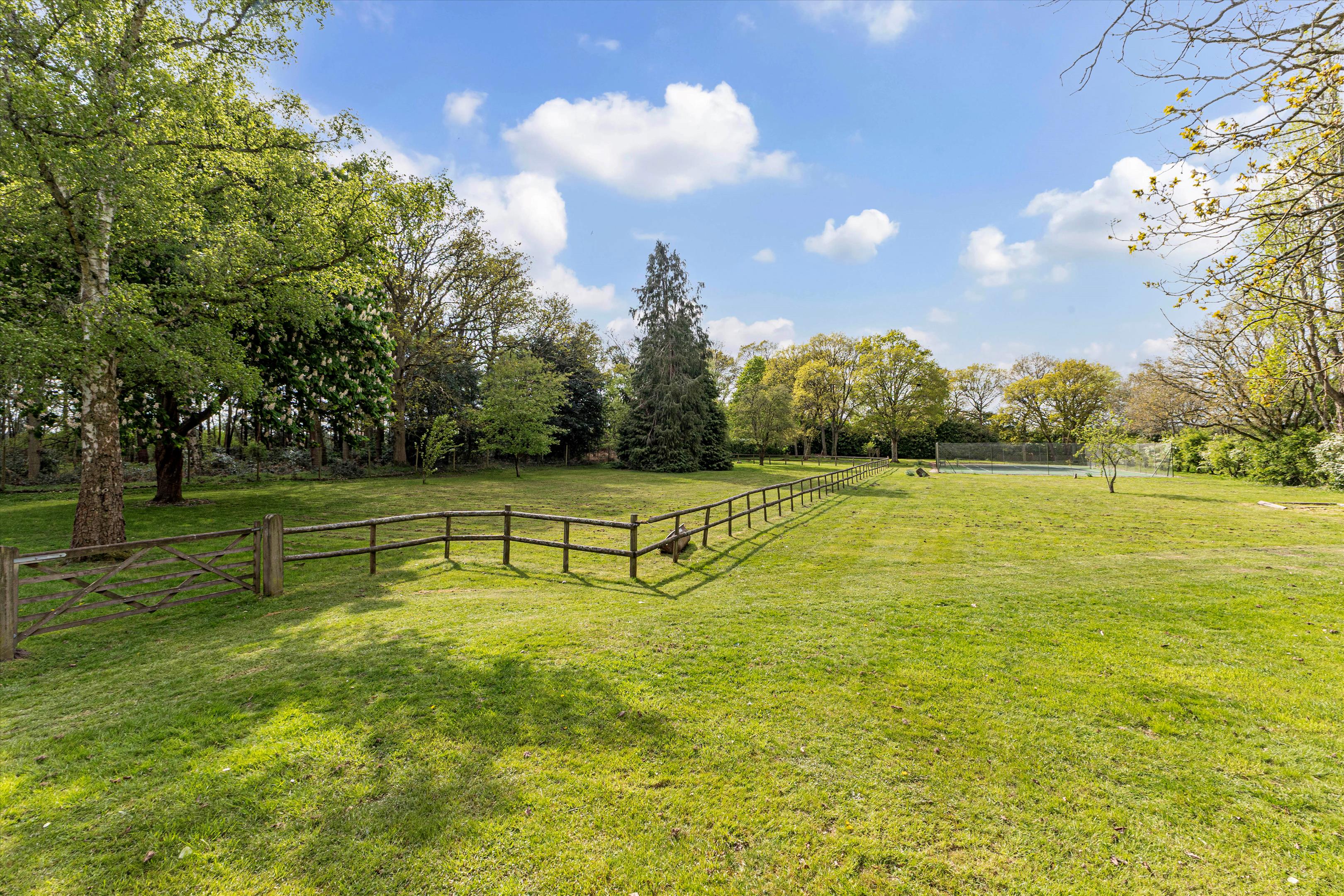 Coopers Hill, Eversley, Hook, Hampshire, RG27