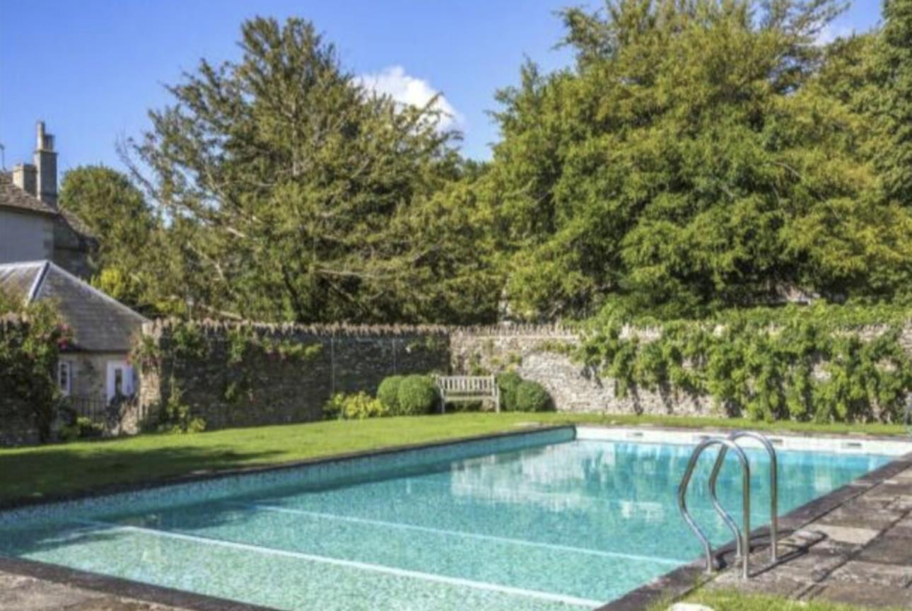 Preston Place, Preston, Cirencester, Gloucestershire, GL7